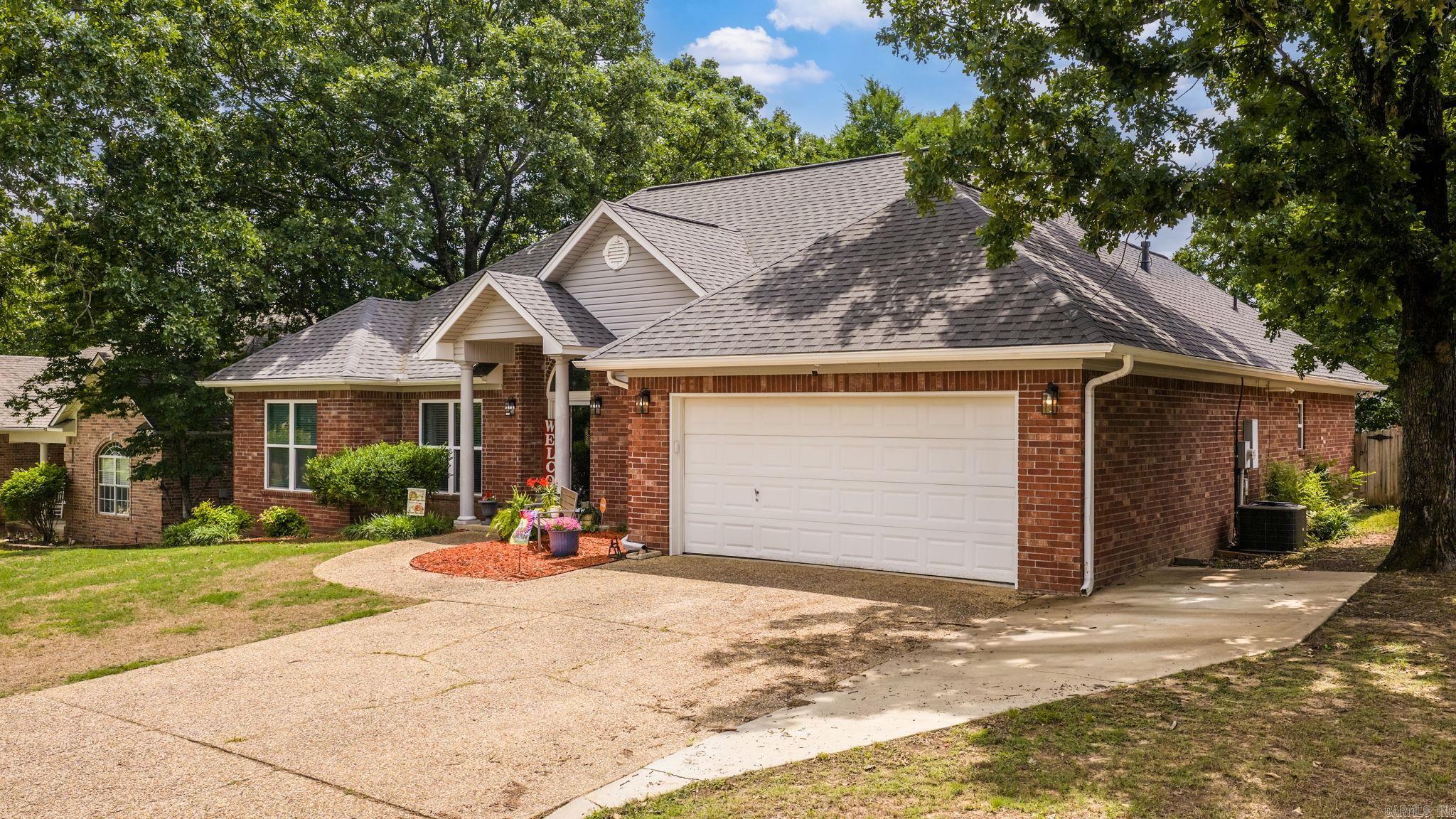 27 Winona Drive