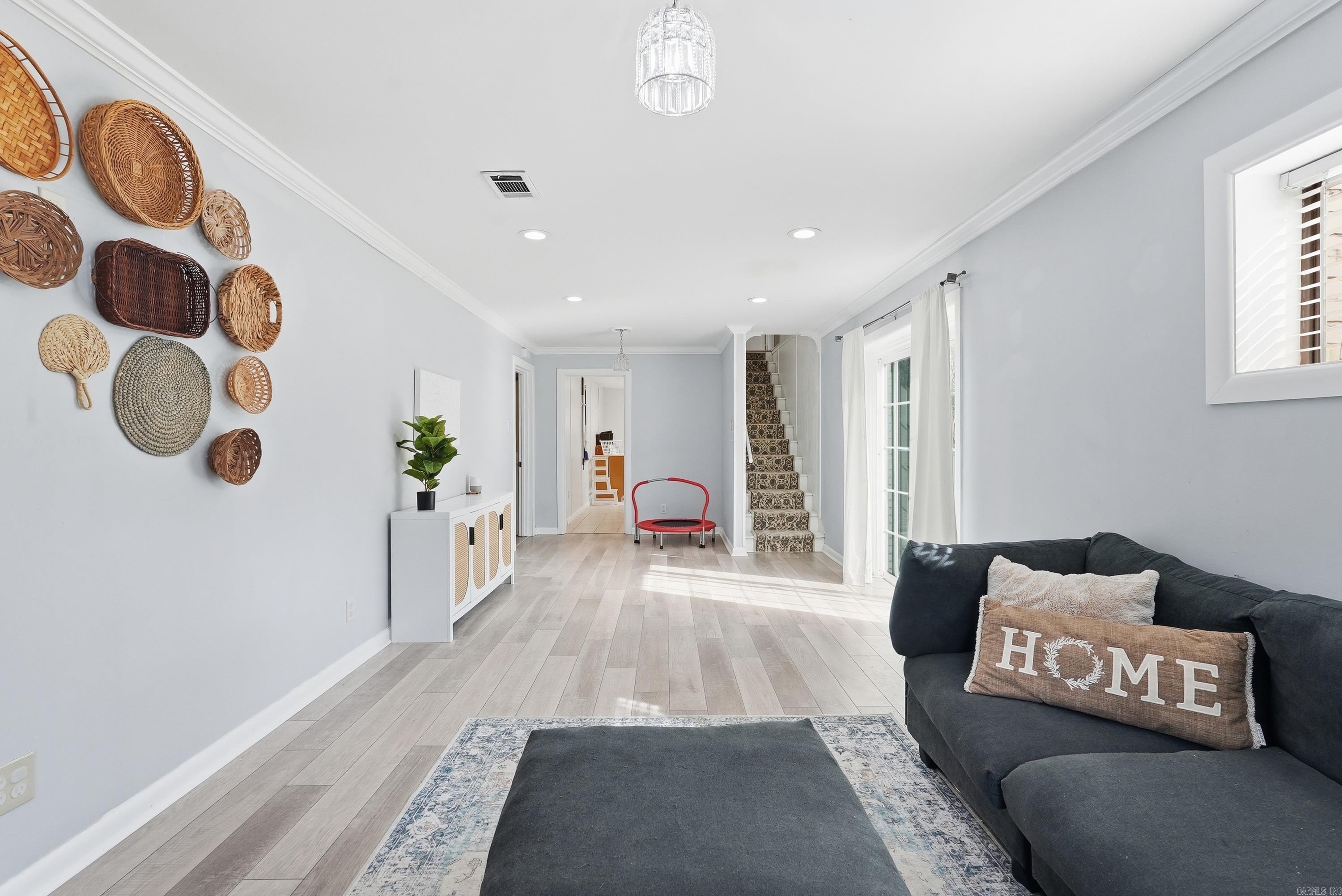 3 Birchwood Circle