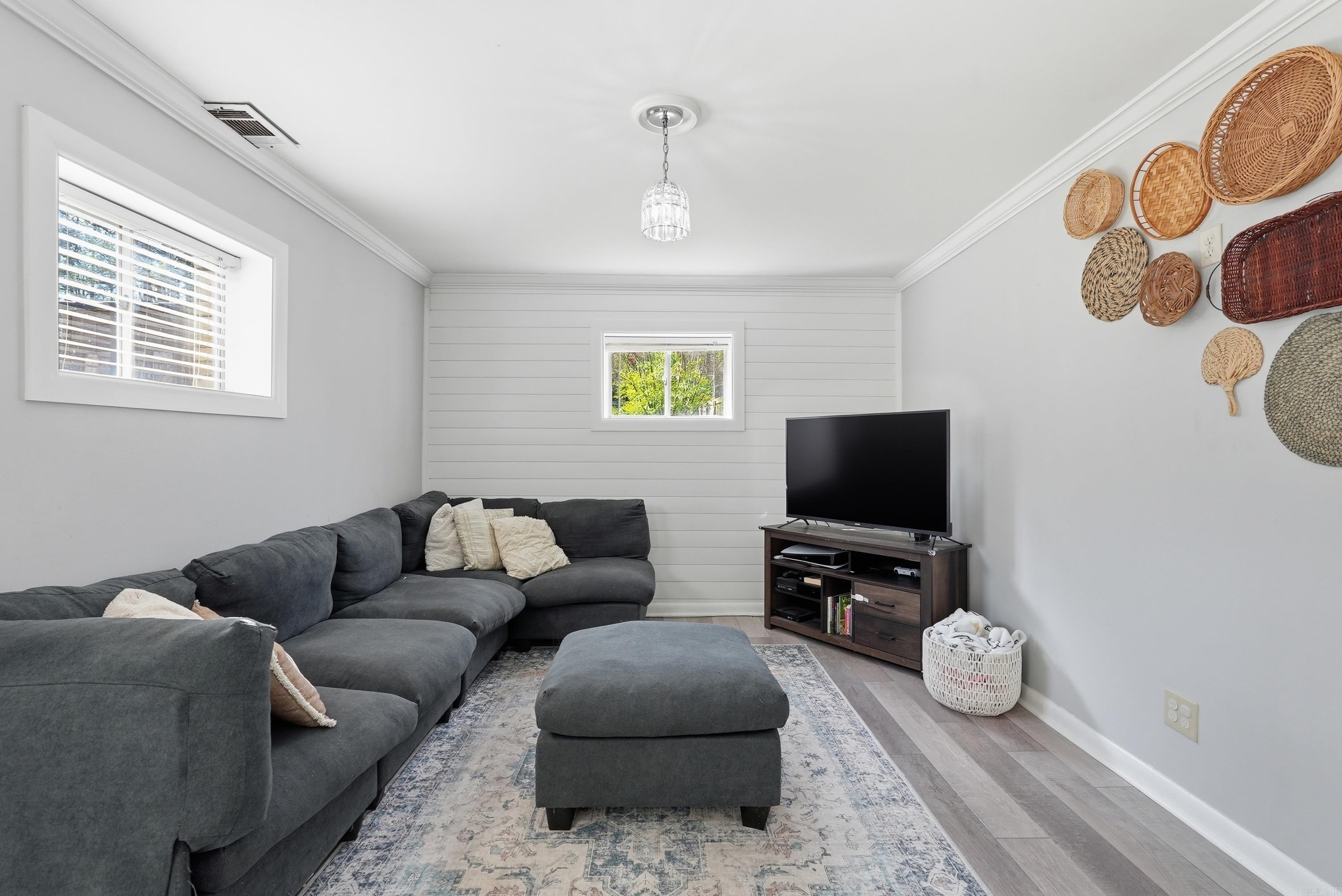 3 Birchwood Circle