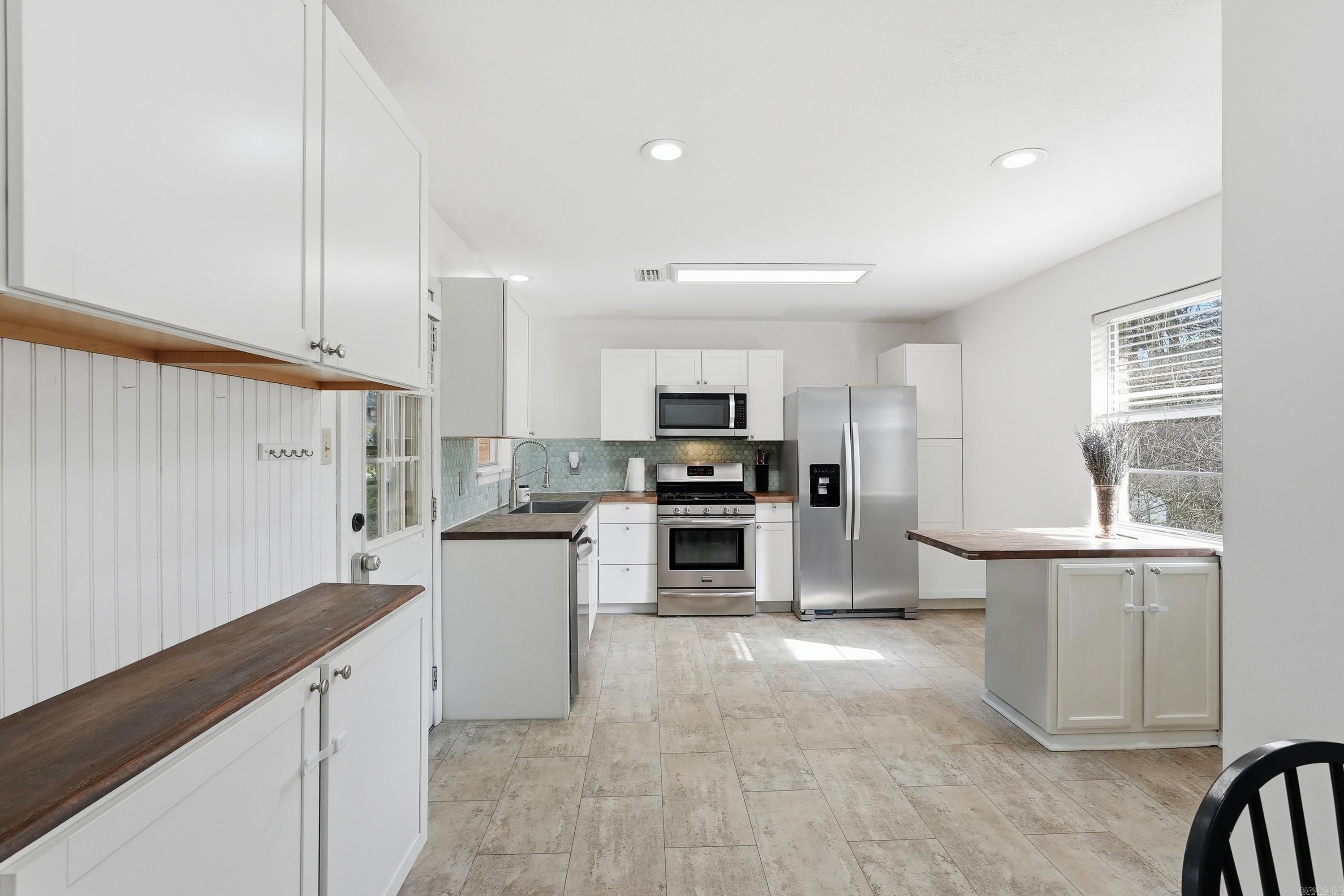3 Birchwood Circle