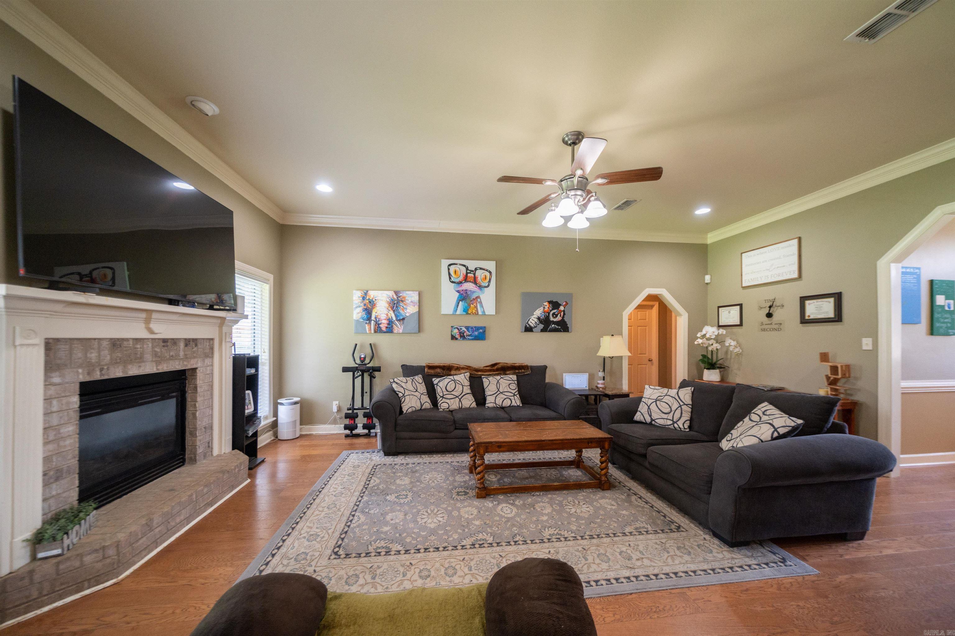 145 Birchwood Circle
