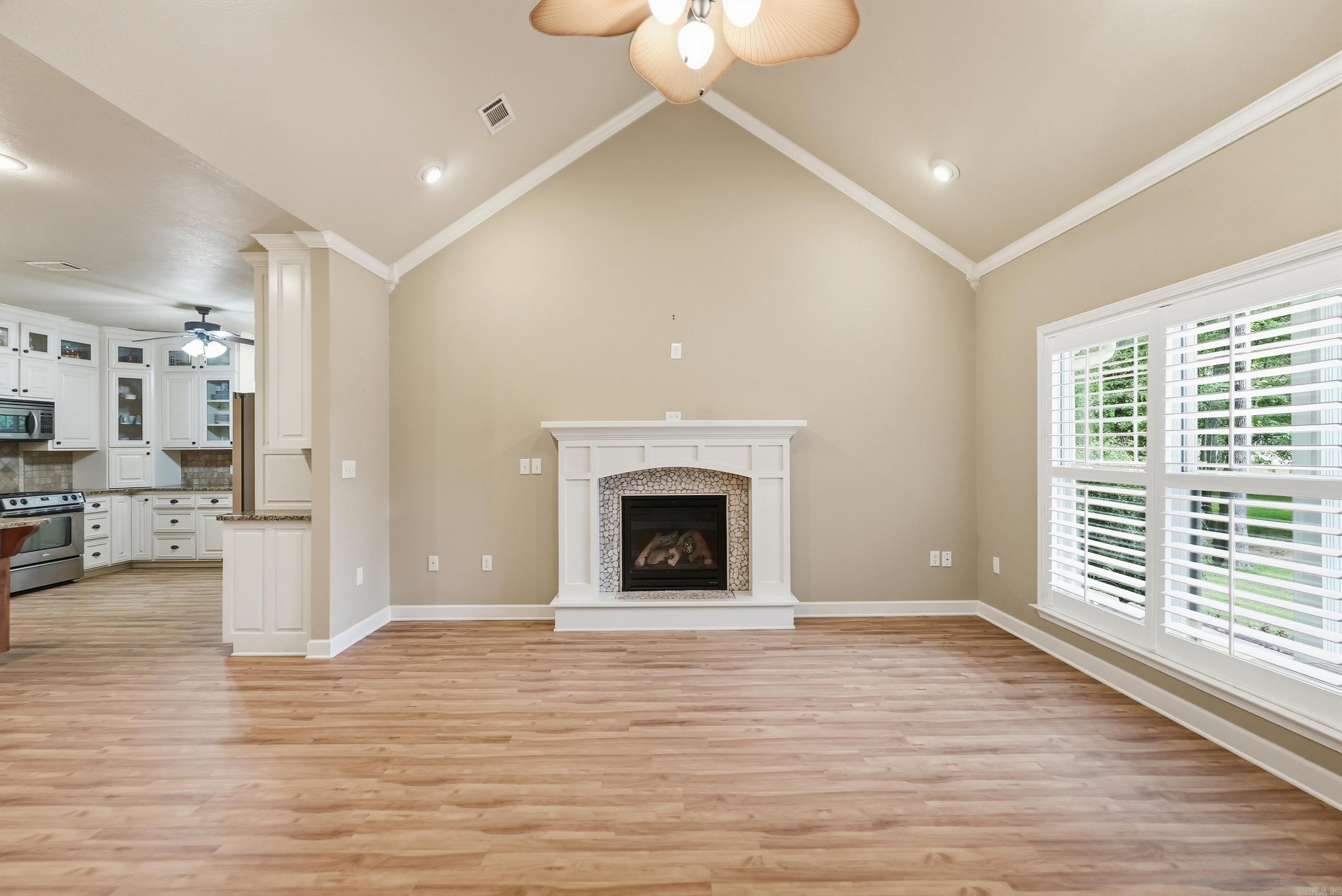 835 Davidson Circle