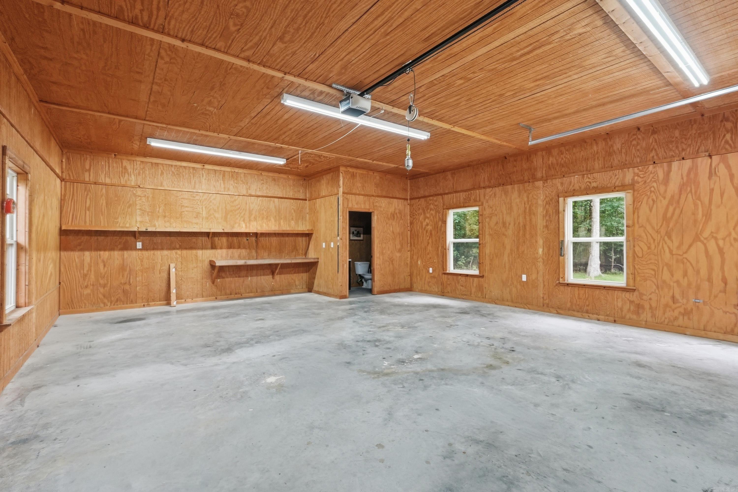 835 Davidson Circle