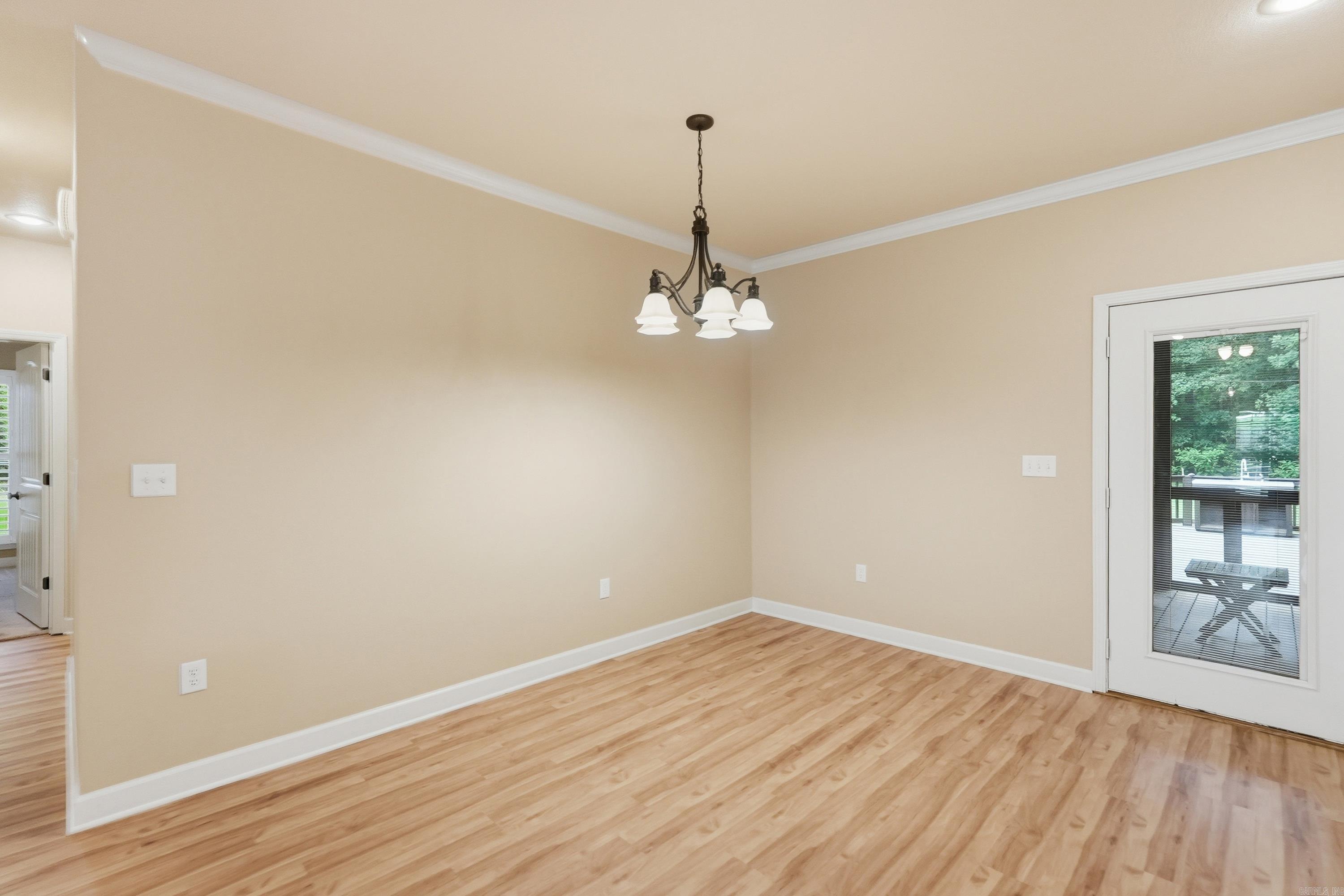 835 Davidson Circle