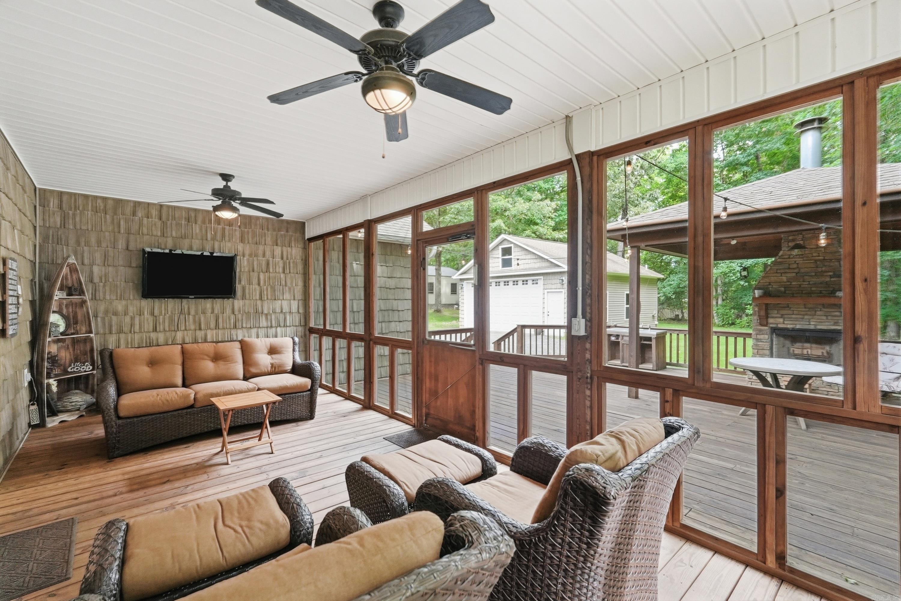835 Davidson Circle