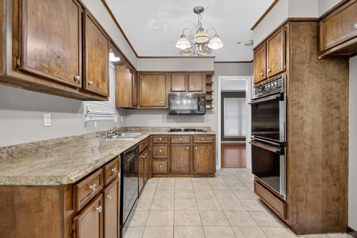 18 White Willow Court