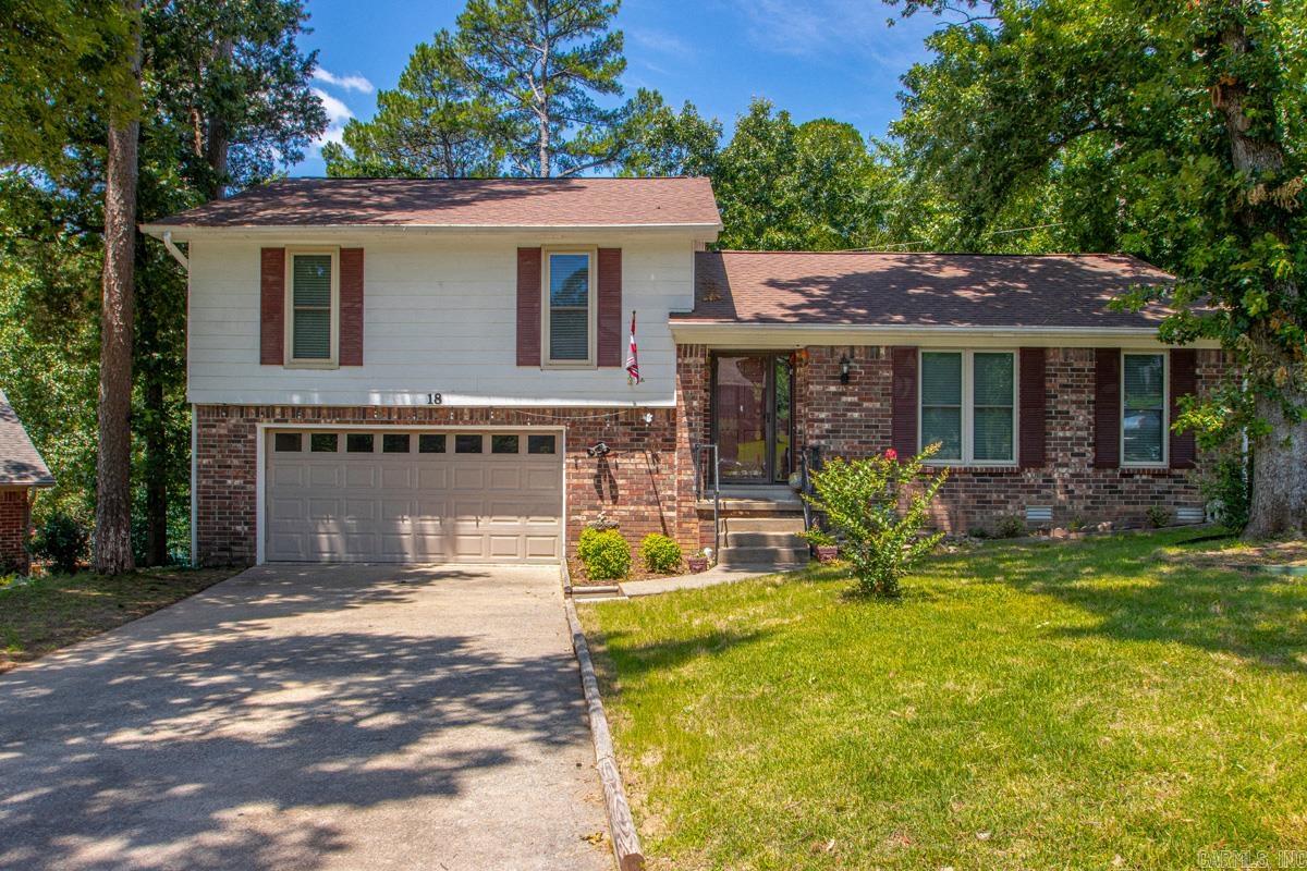 18 White Willow Court