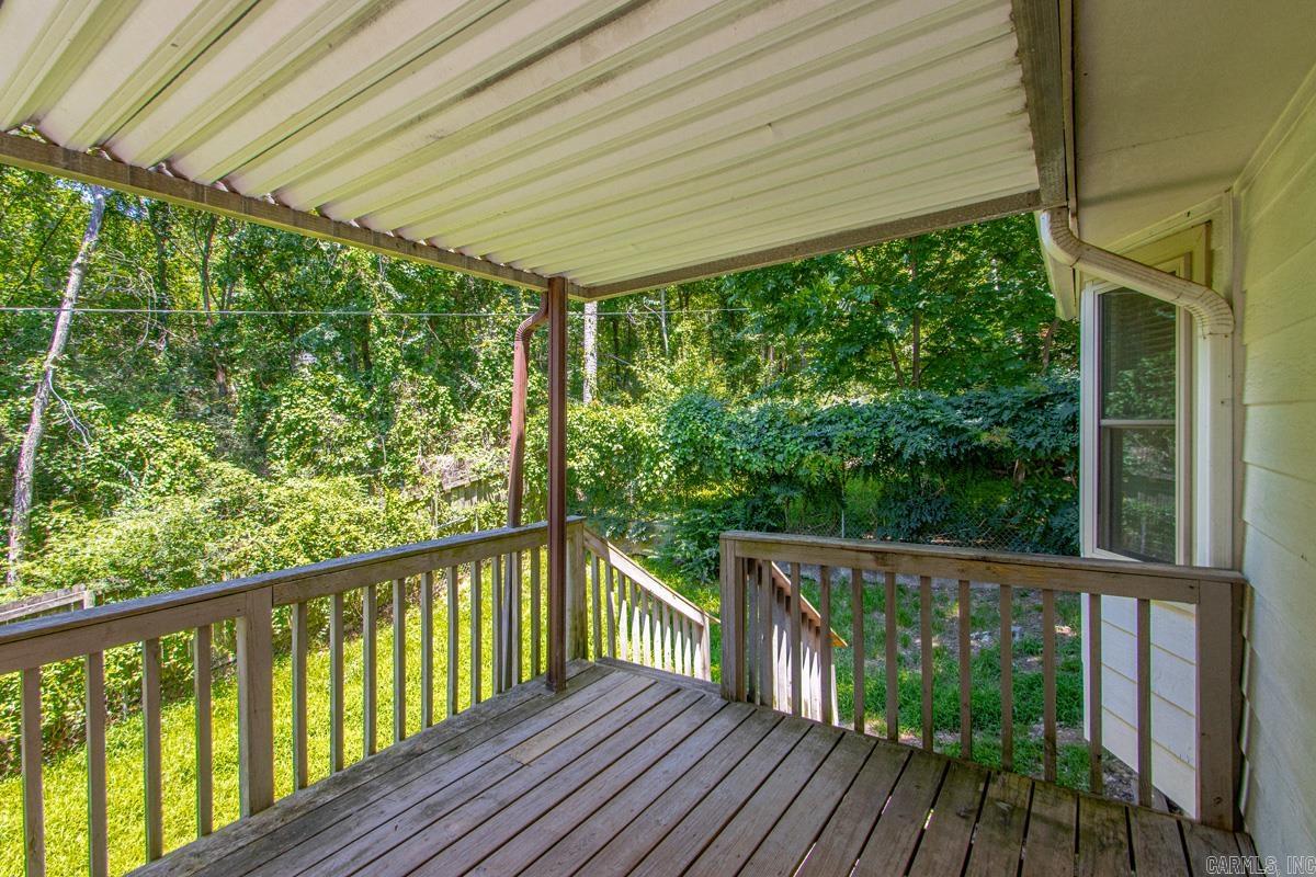 18 White Willow Court