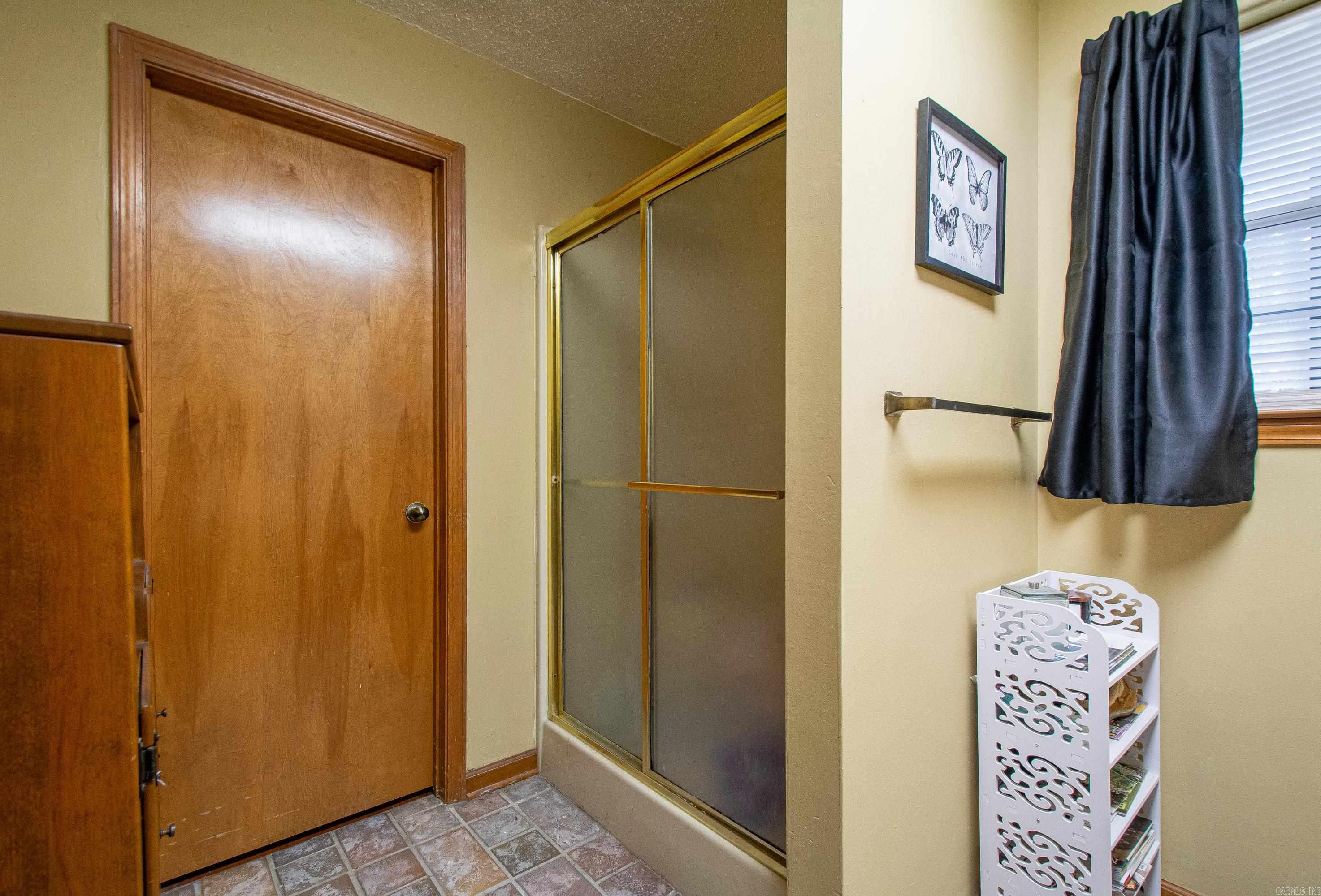 8 Parkview Drive
