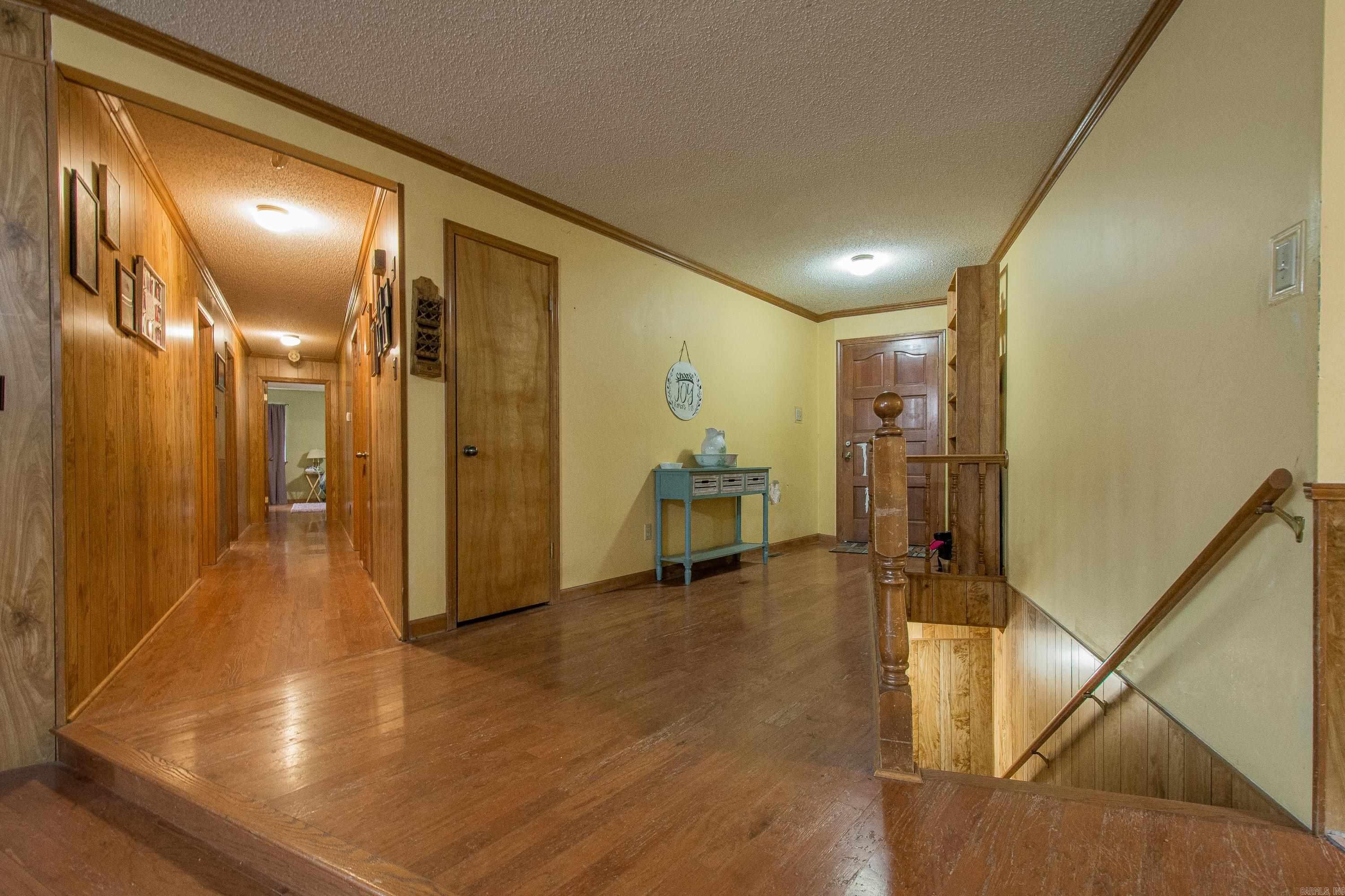 8 Parkview Drive