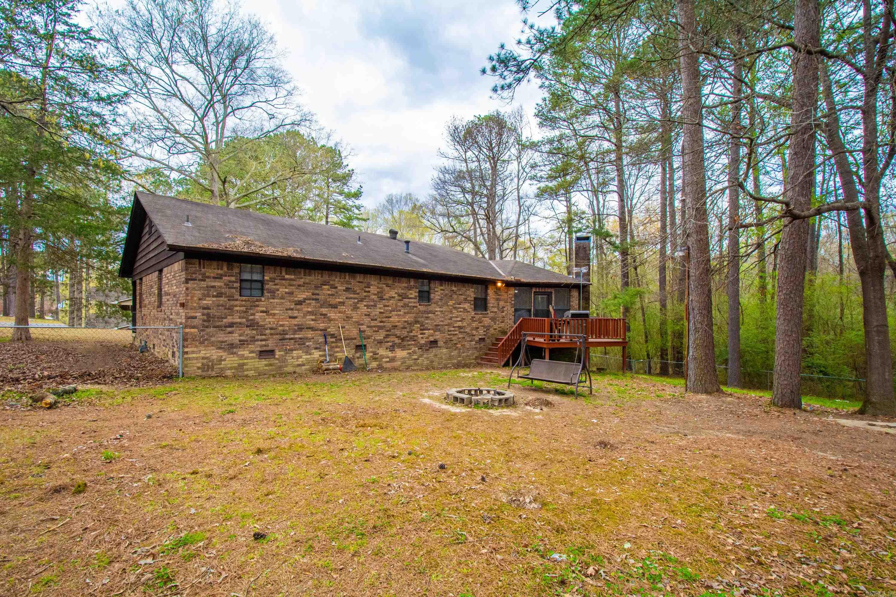 8 Parkview Drive