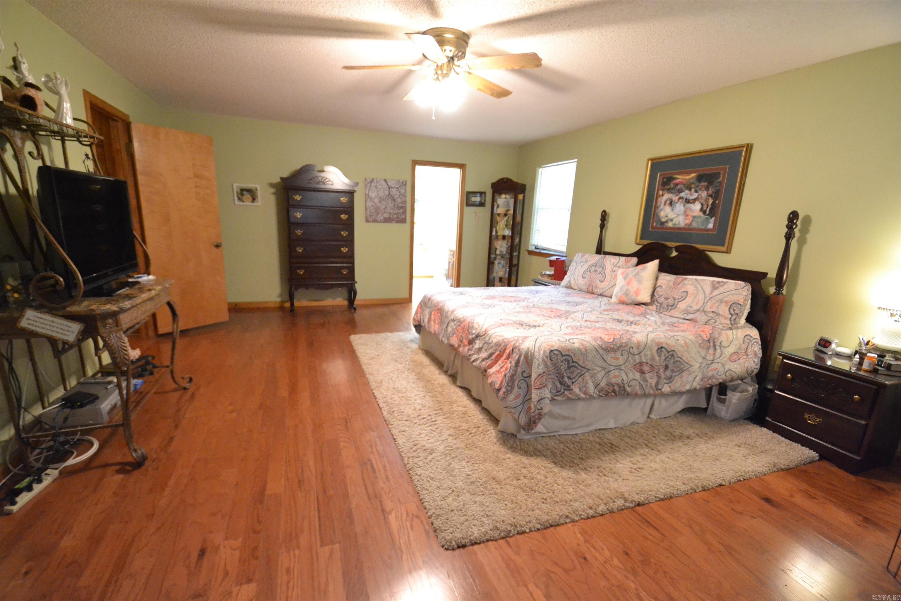 8 Parkview Drive