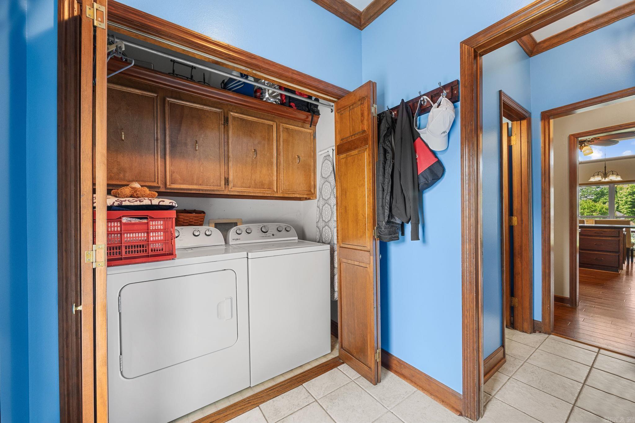 5 Breezewood Cove
