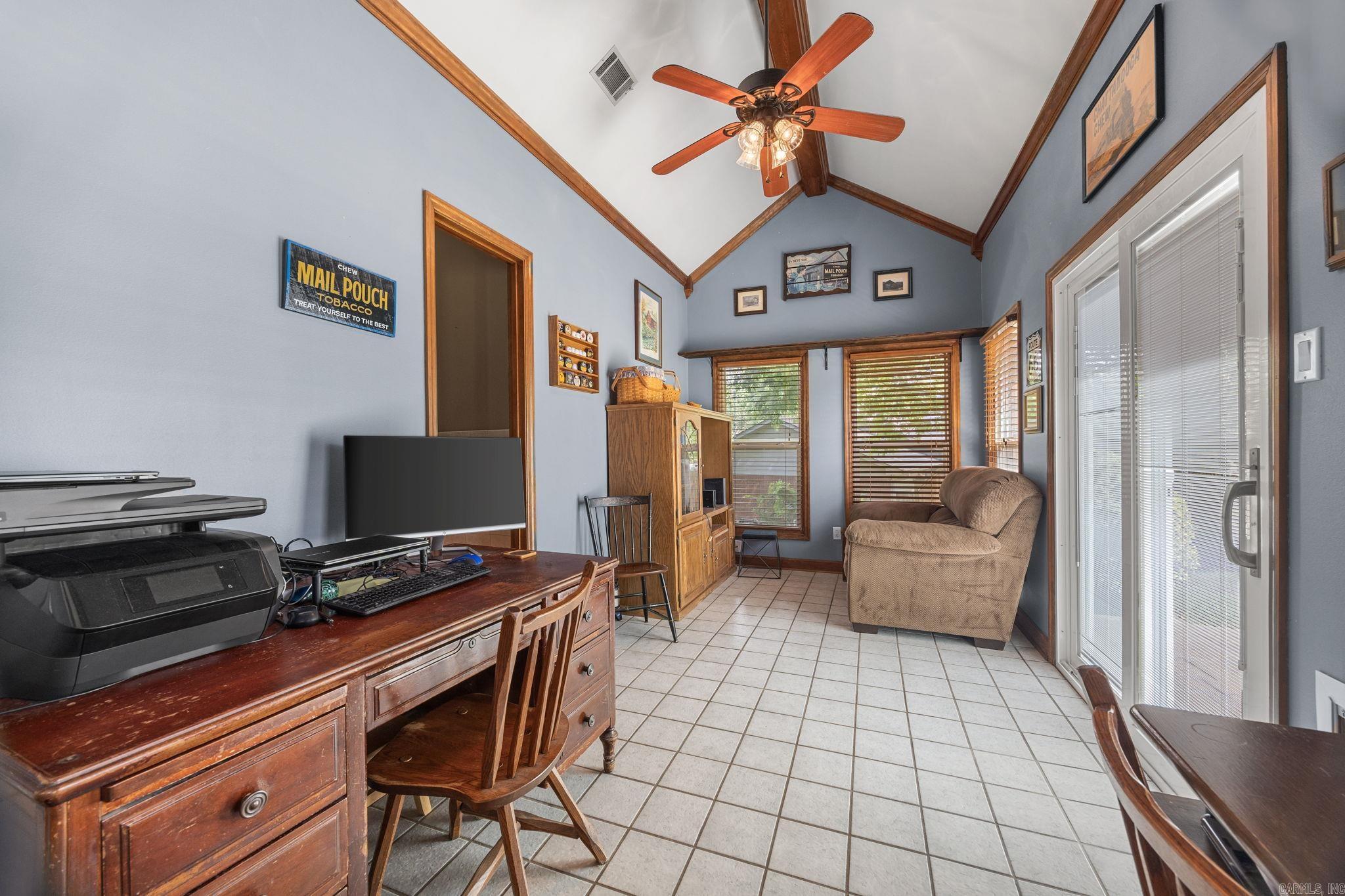 5 Breezewood Cove