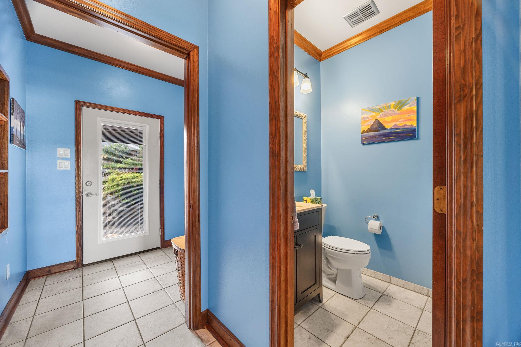 5 Breezewood Cove