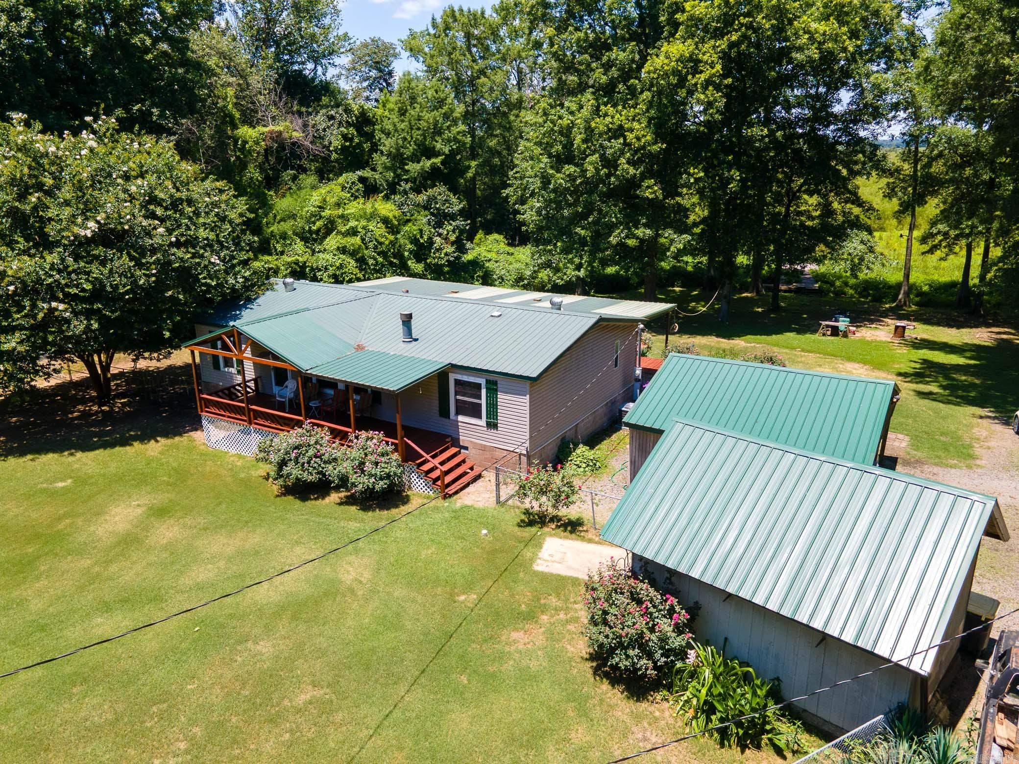 27 Norman Ln