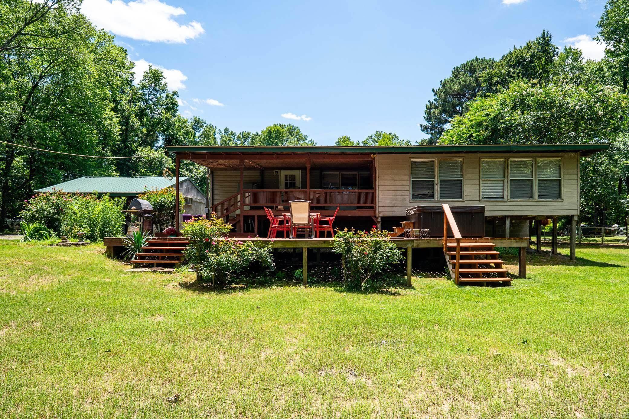 27 Norman Ln