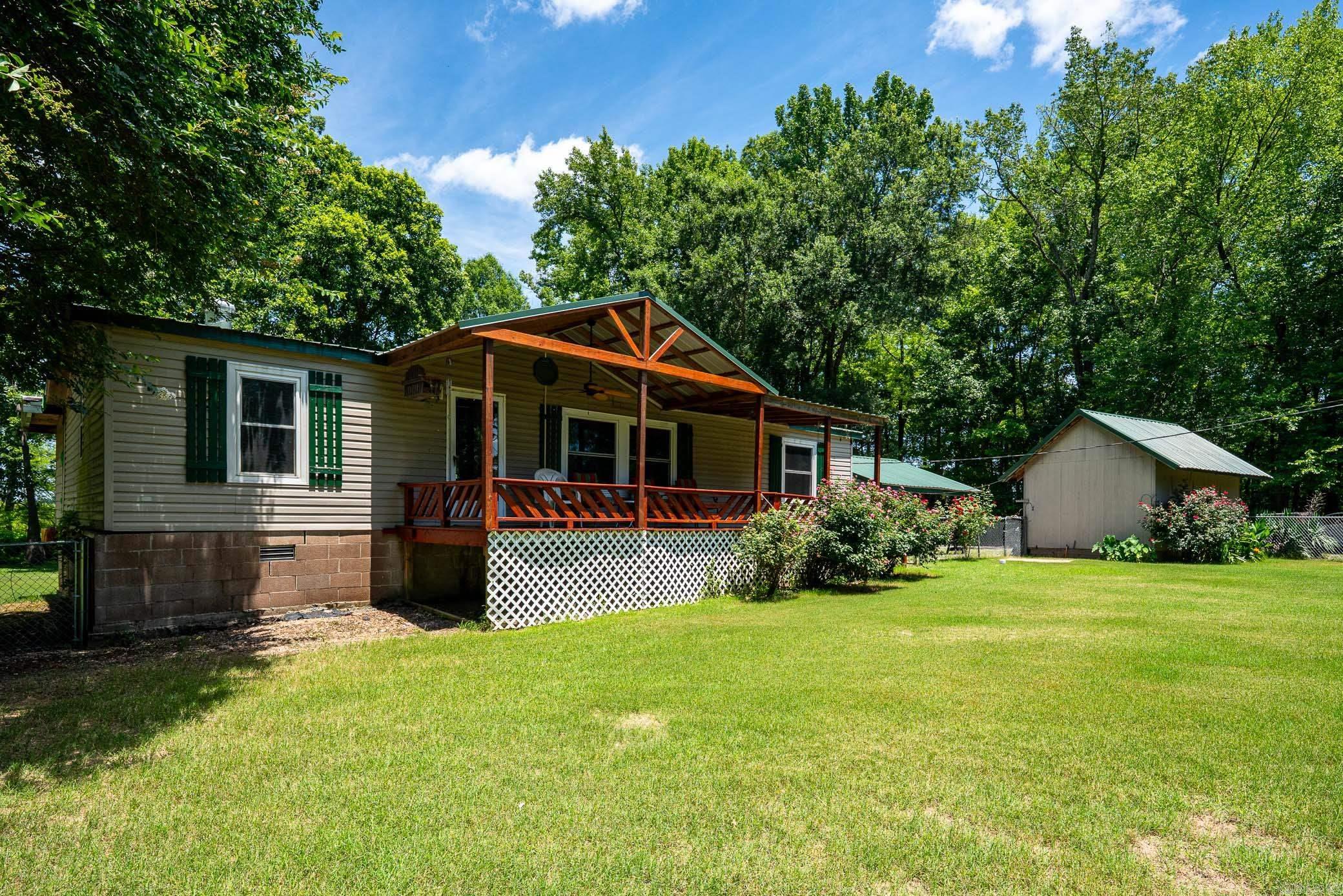 27 Norman Ln