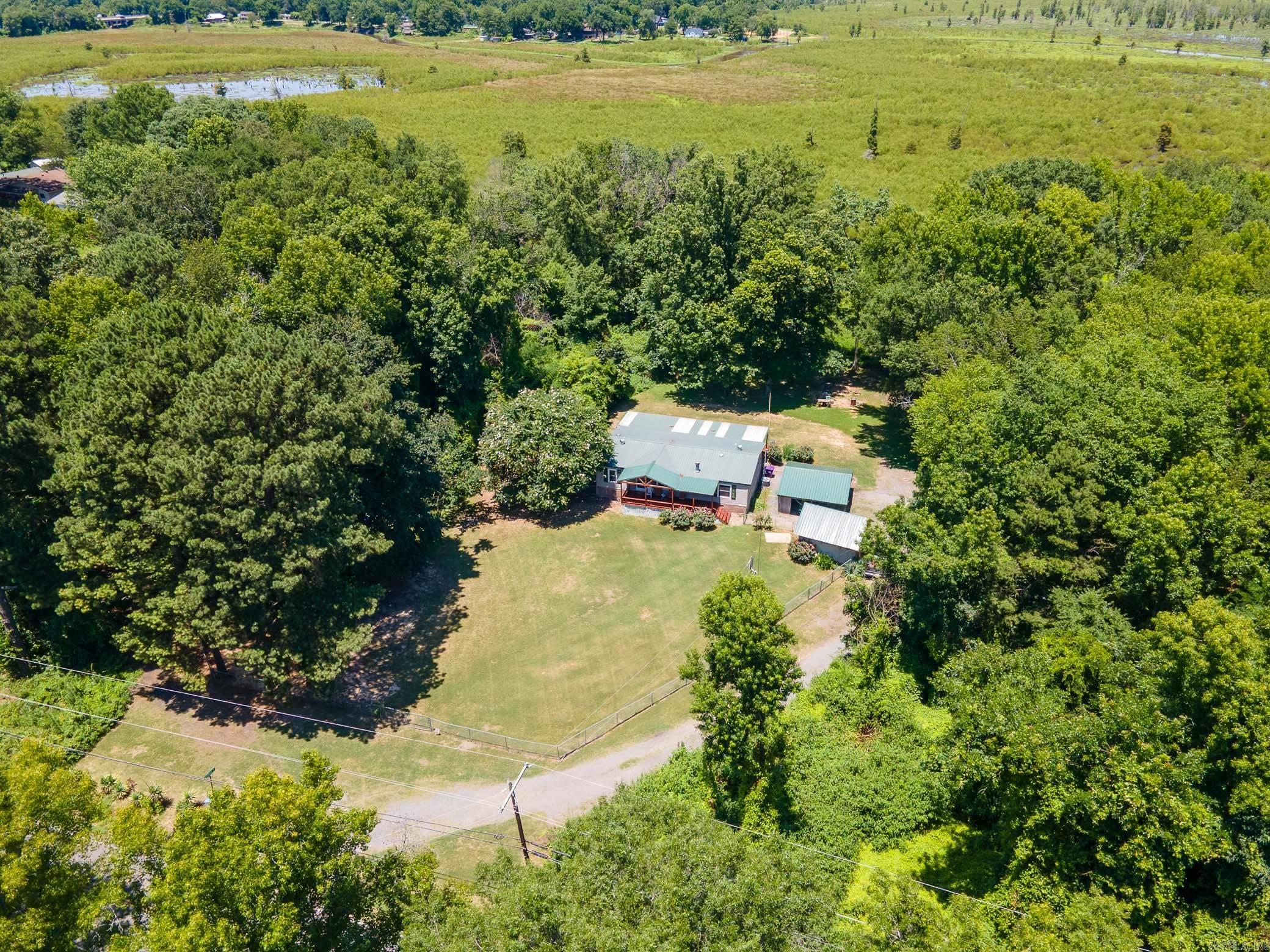 27 Norman Ln
