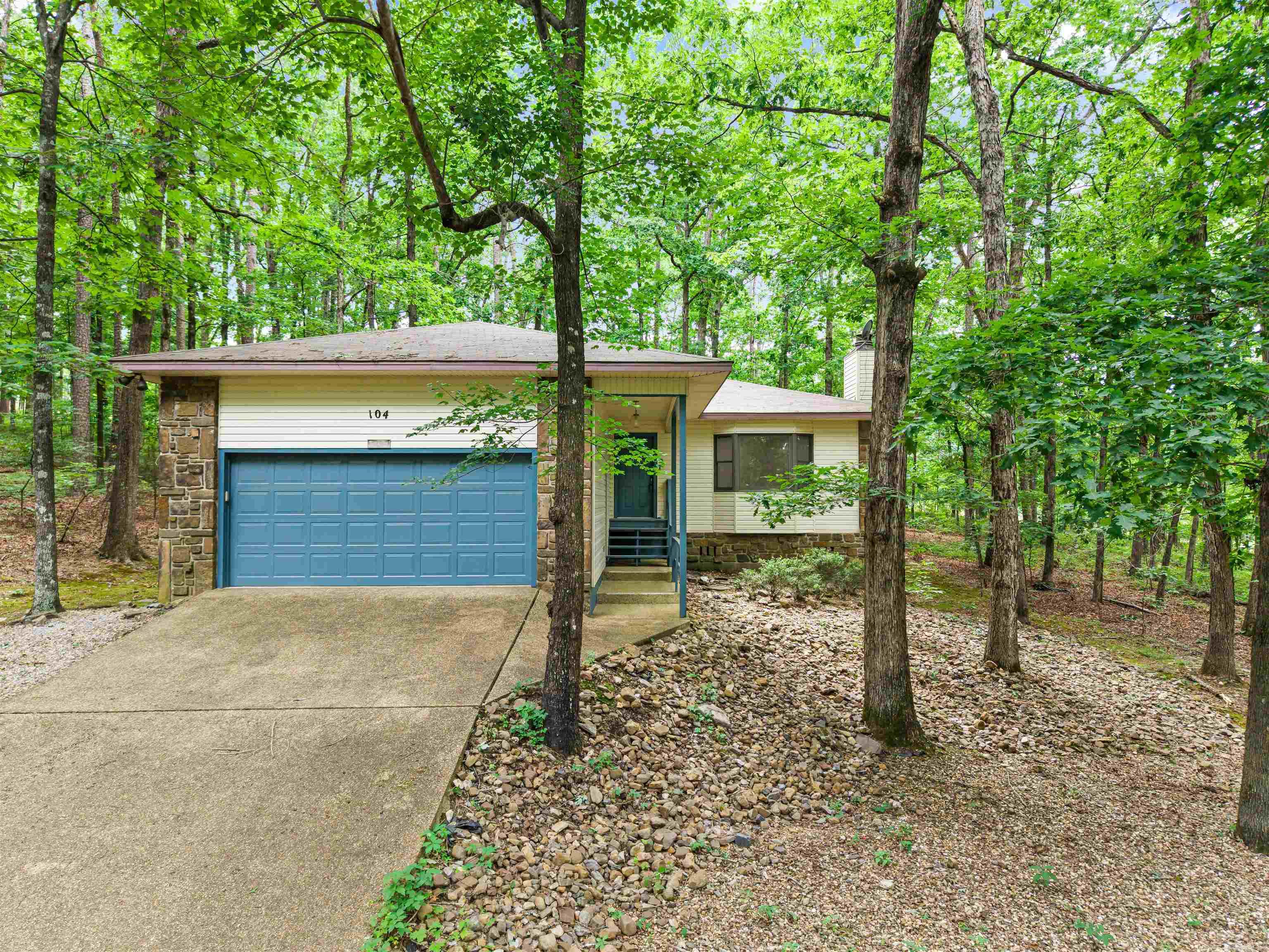104 Aspe Lane