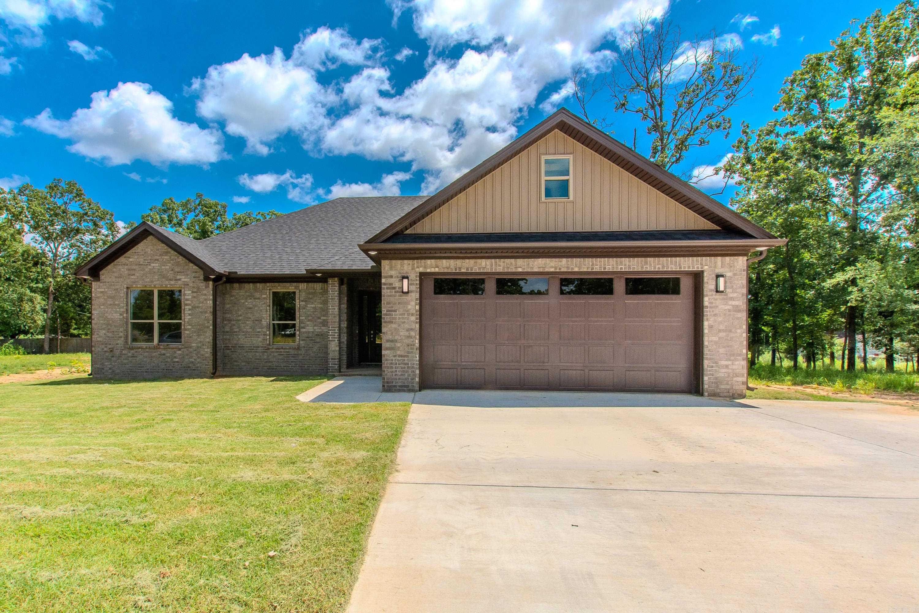 809 Conrad Cove