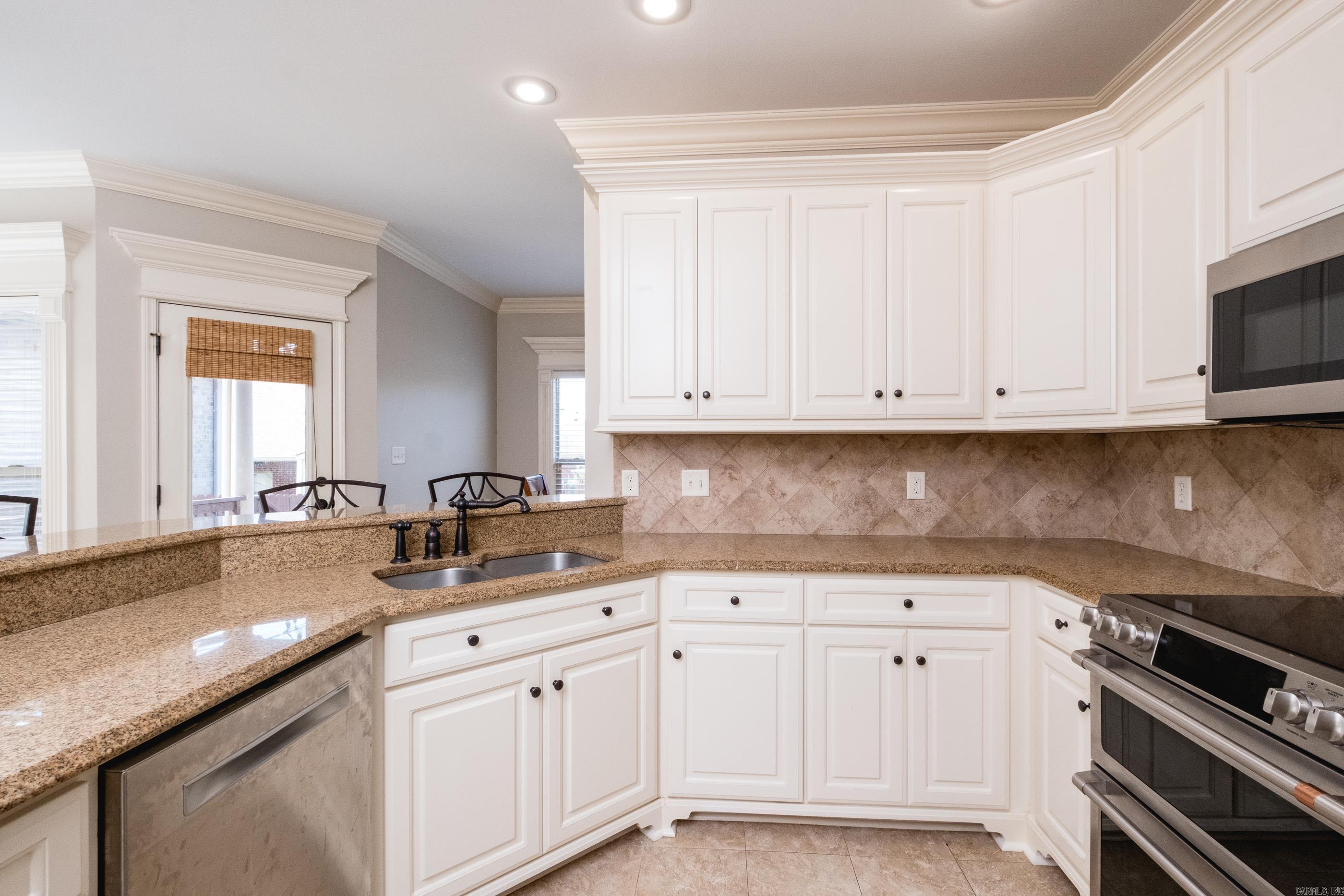 25 Kanis Creek Place
