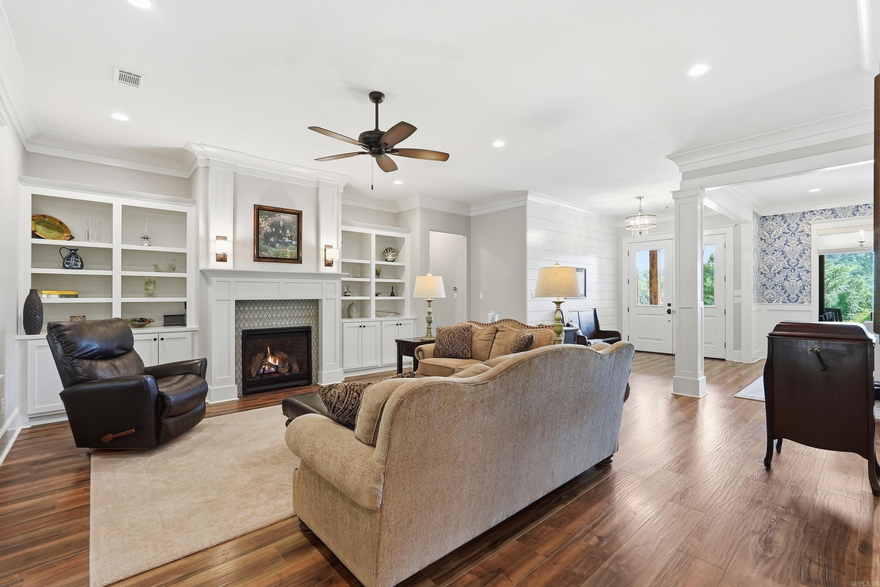49 Goshen Valley Dr