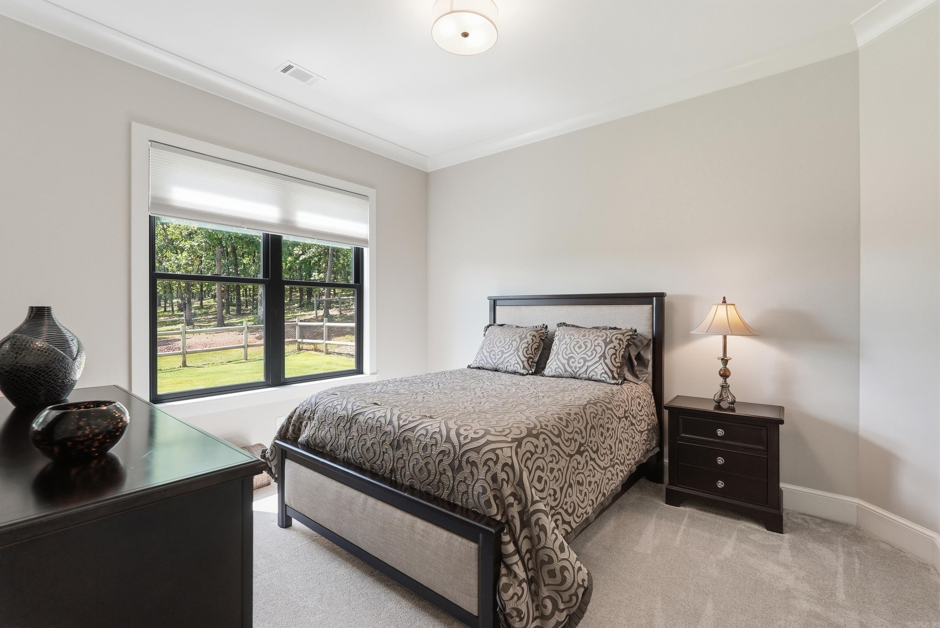 49 Goshen Valley Dr