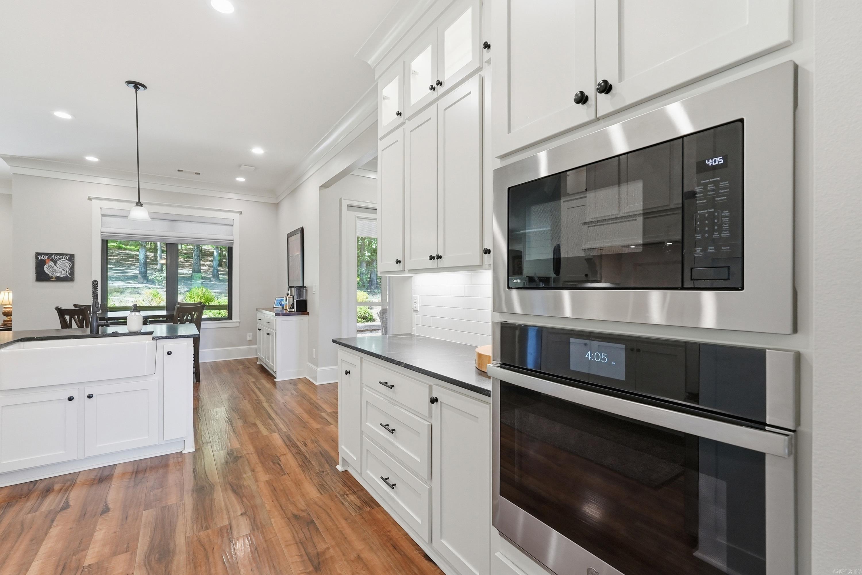 49 Goshen Valley Dr