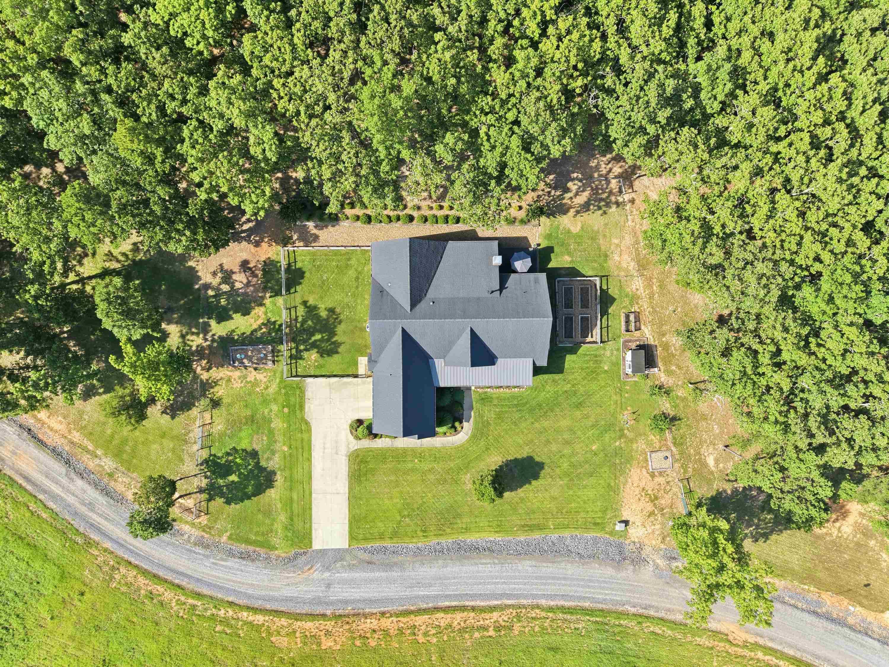 49 Goshen Valley Dr