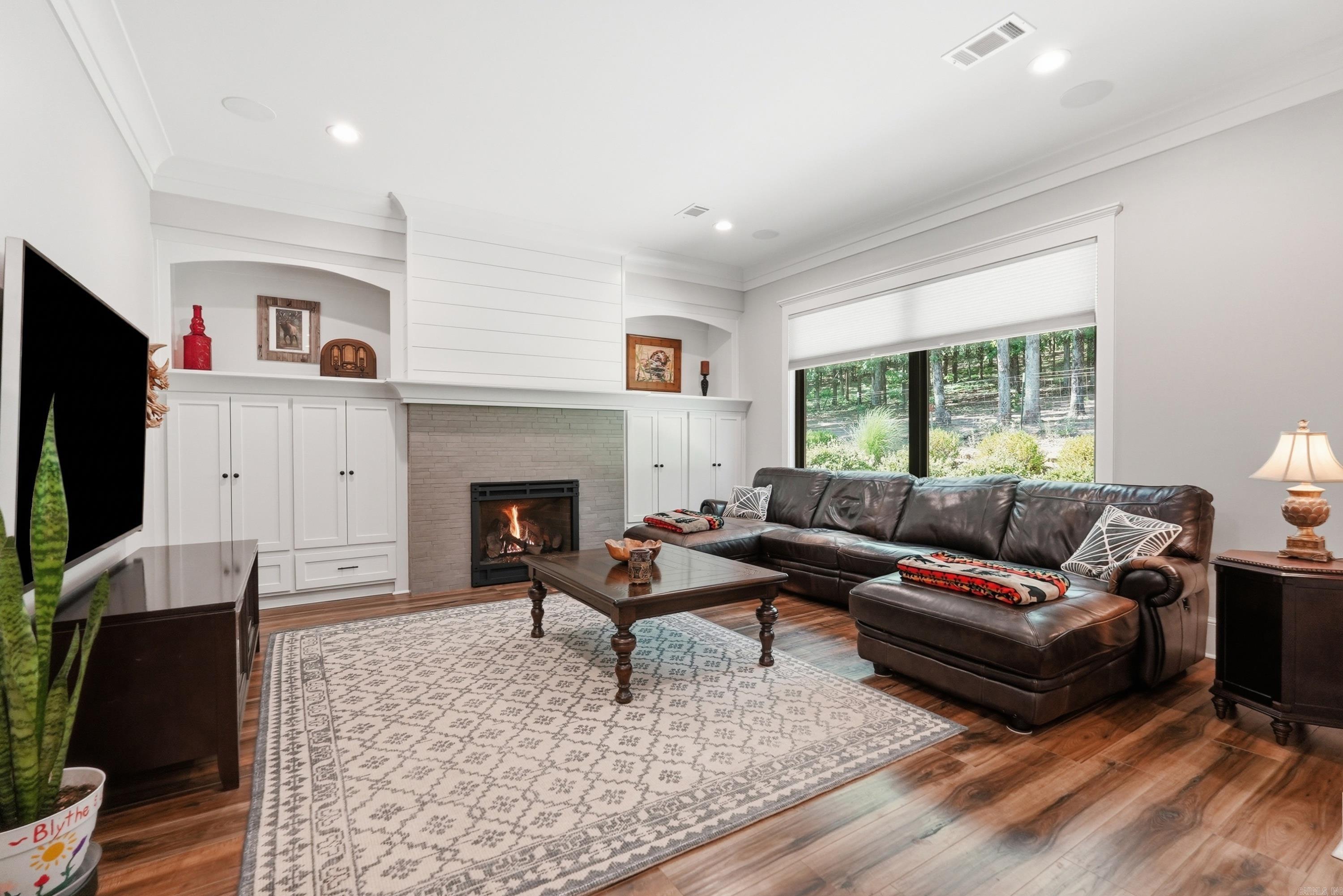 49 Goshen Valley Dr