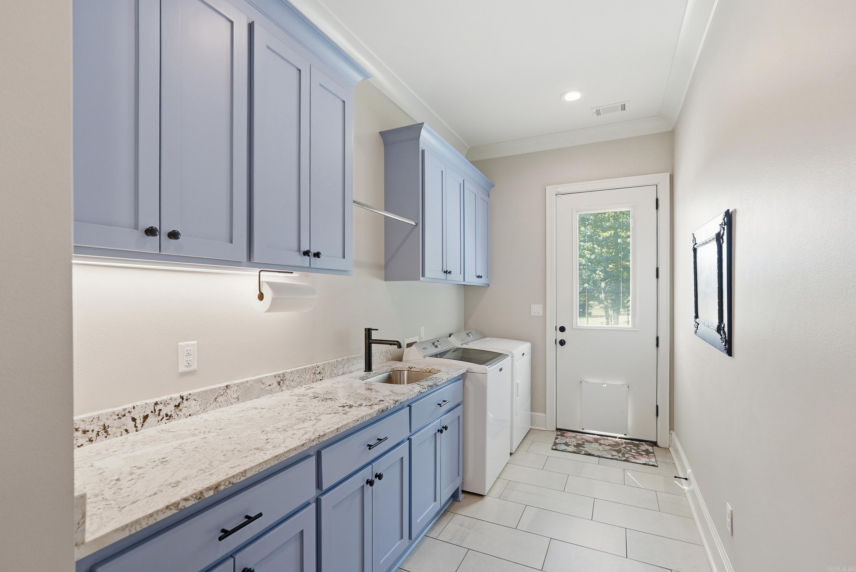 49 Goshen Valley Dr