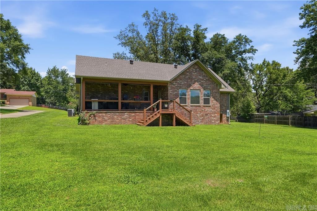 2503 Bradley Lane