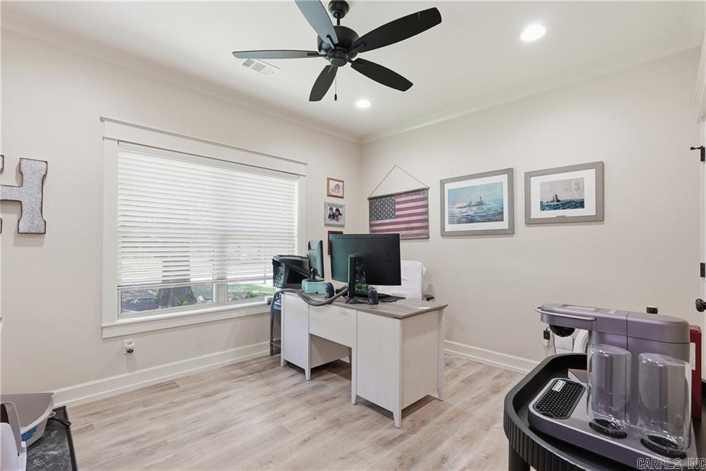 2503 Bradley Lane