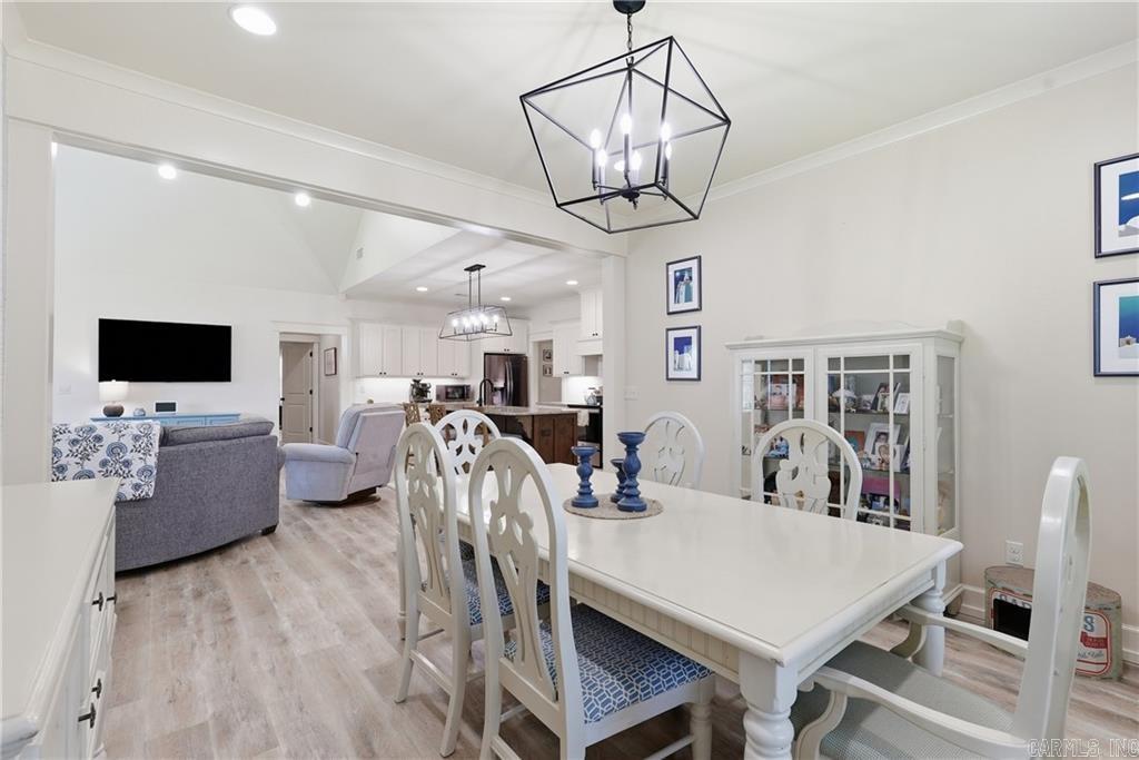 2503 Bradley Lane
