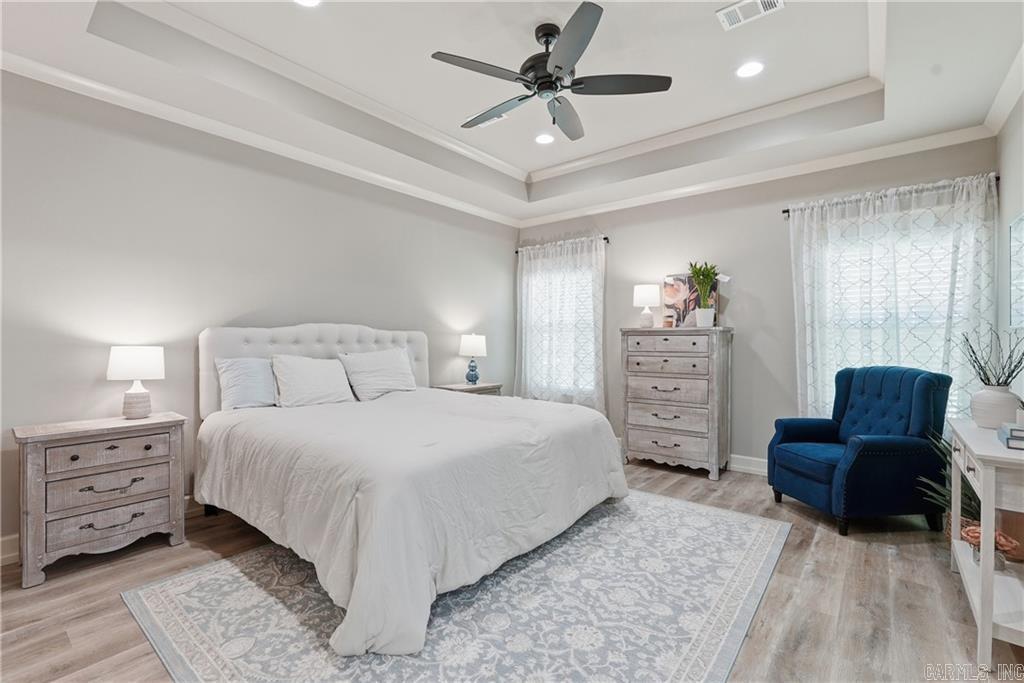 2503 Bradley Lane