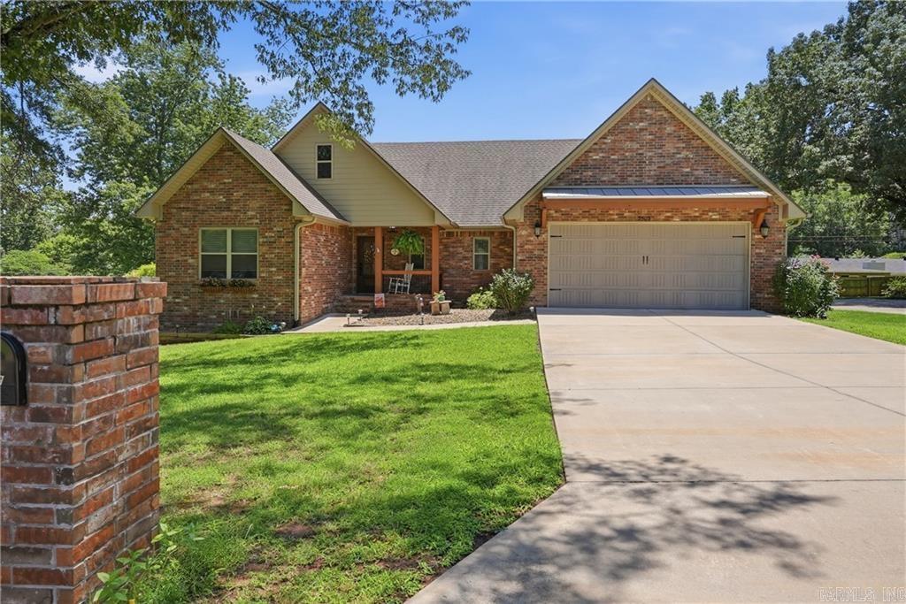 2503 Bradley Lane