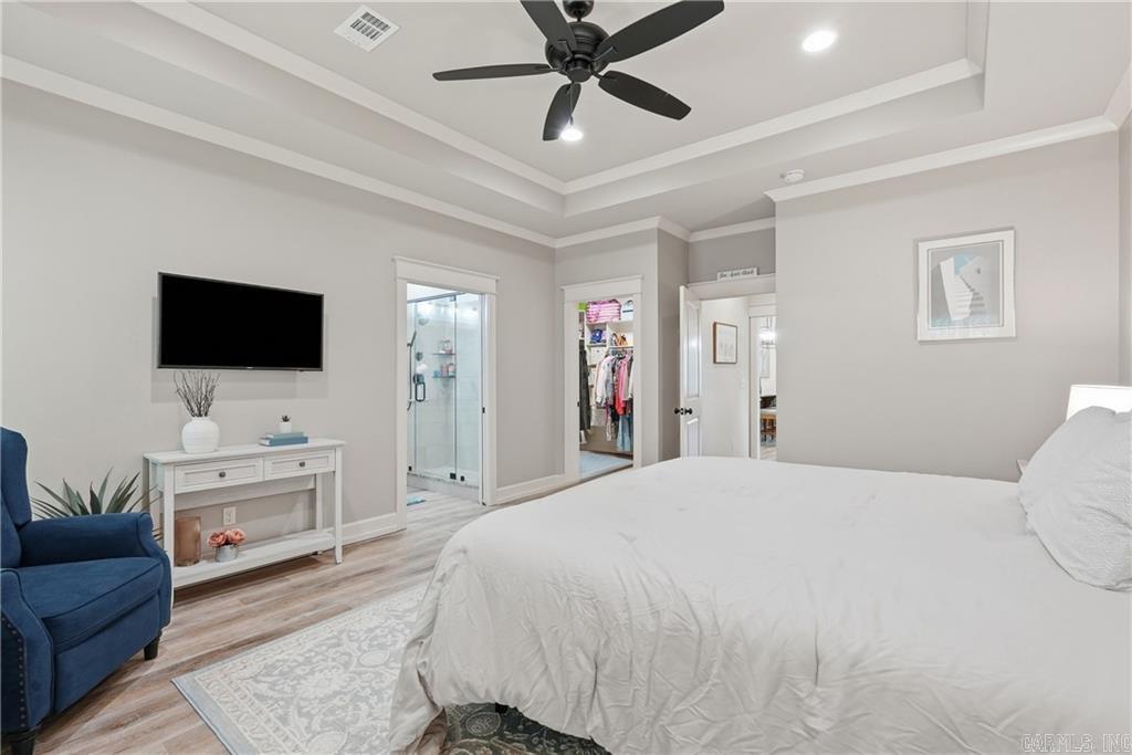 2503 Bradley Lane
