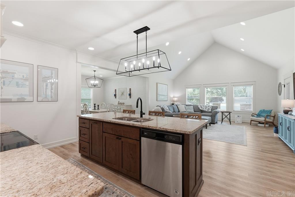 2503 Bradley Lane