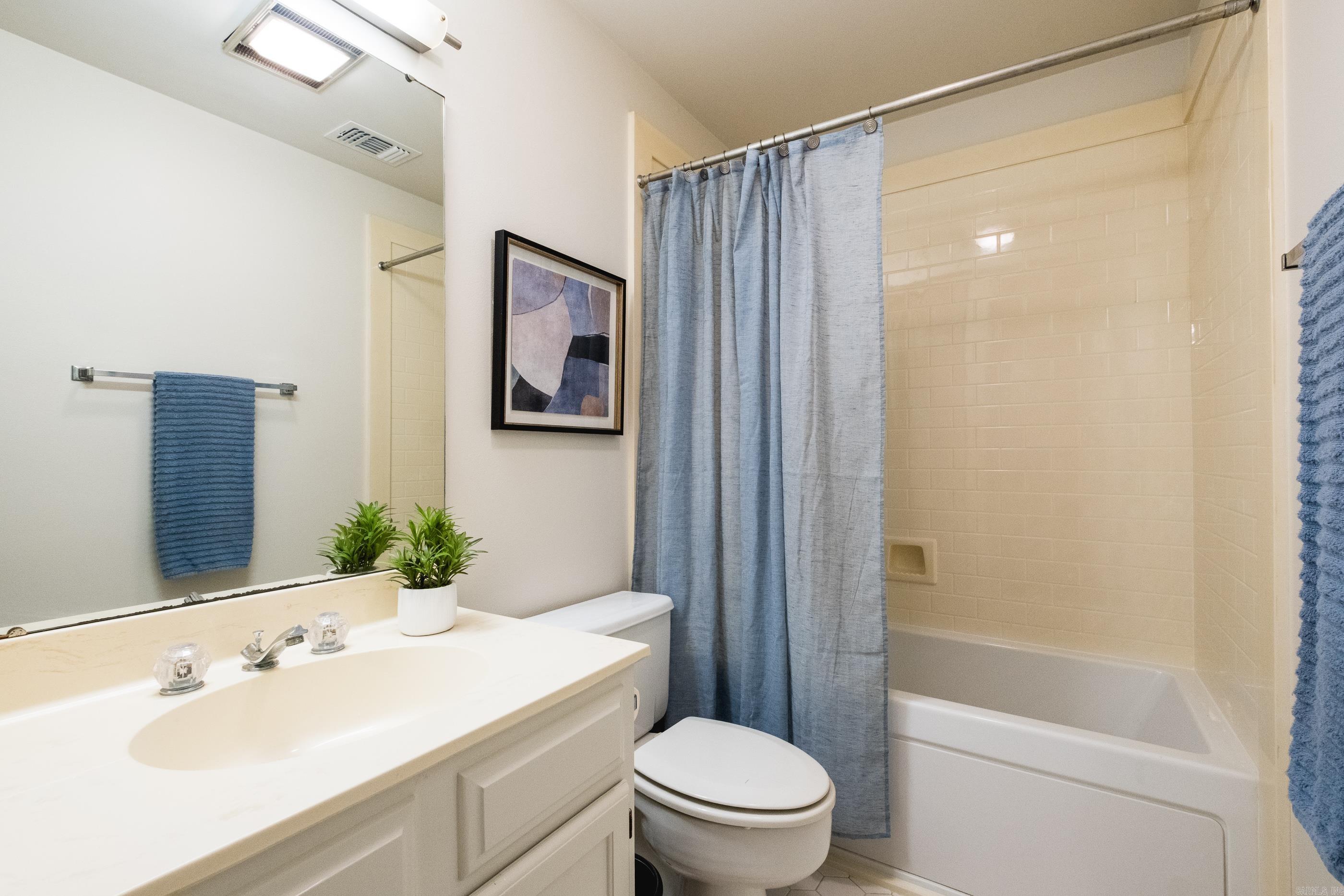 2200 Andover Court Unit: 1202