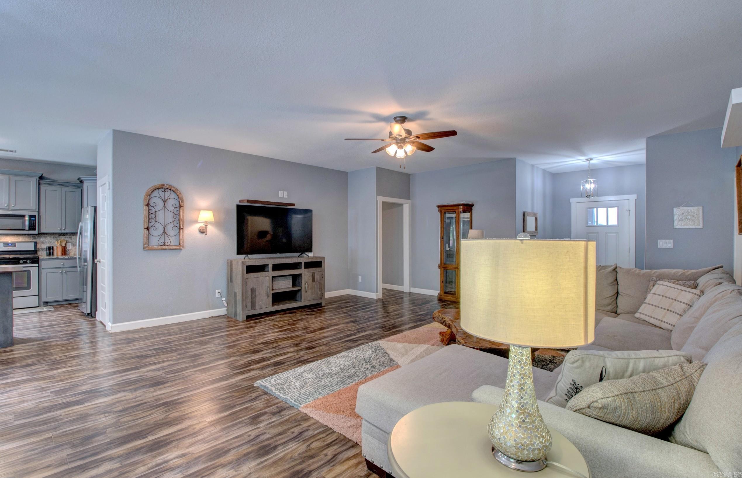 2917 Gillis Drive