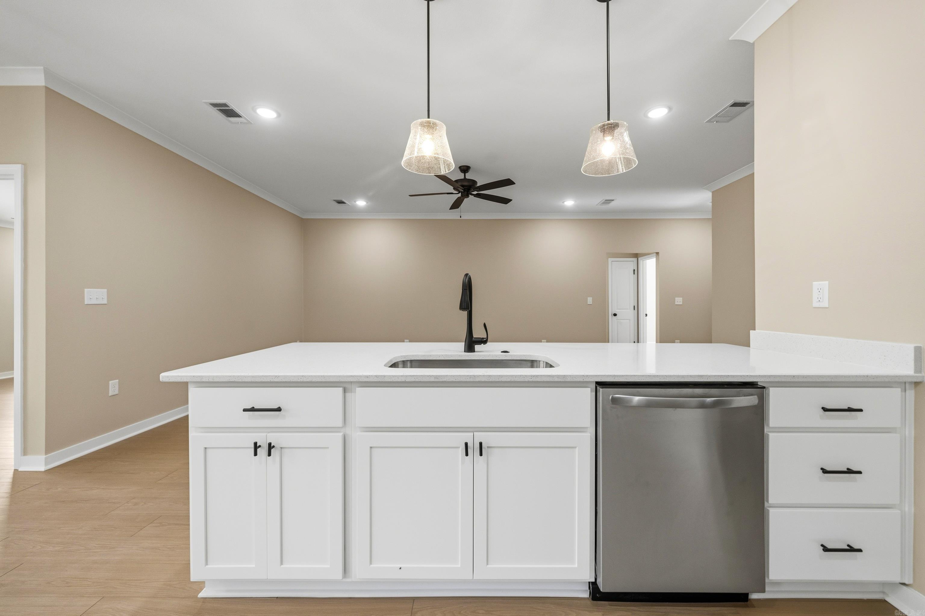 113 Rowland Trail
