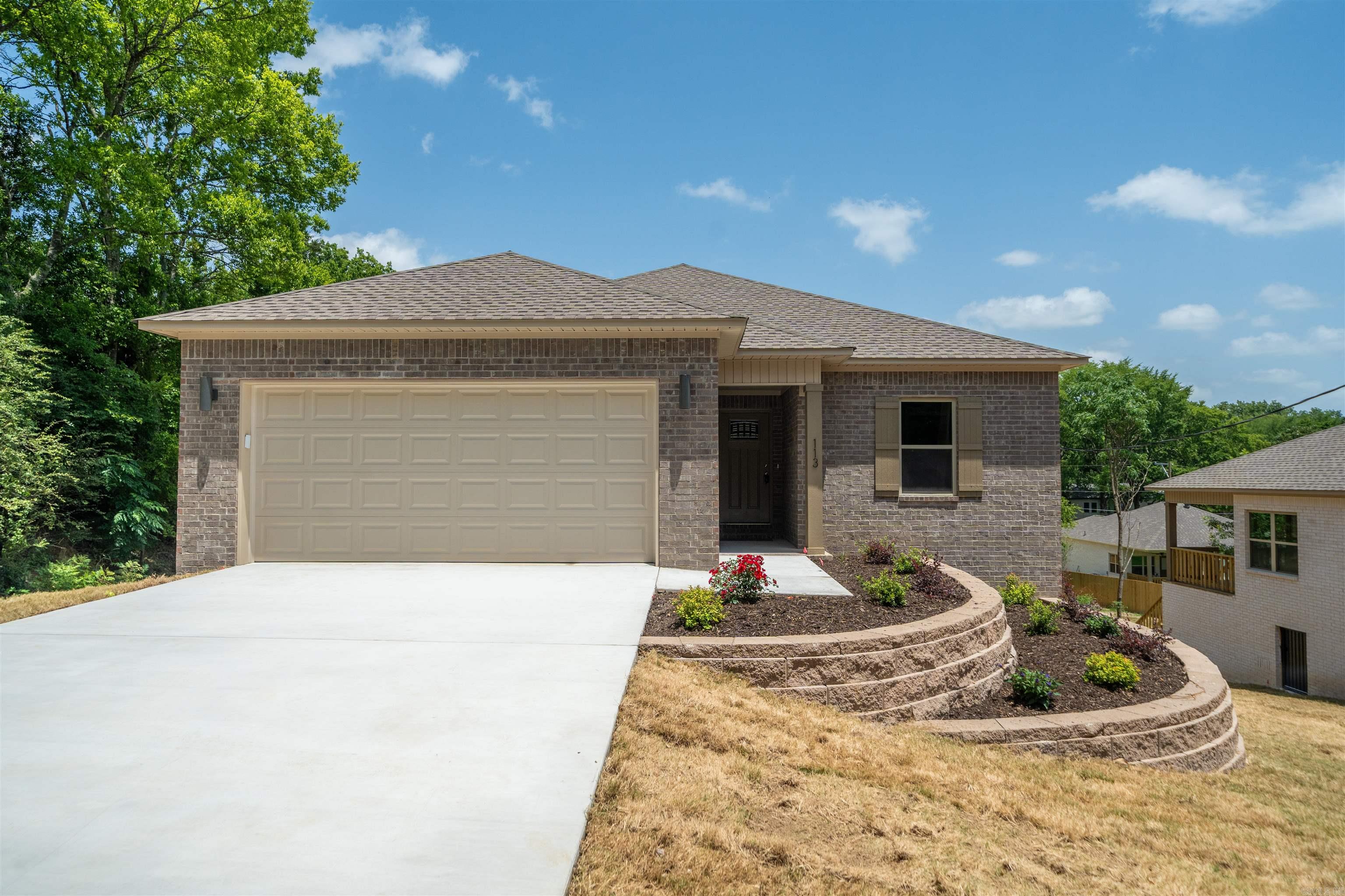 113 Rowland Trail