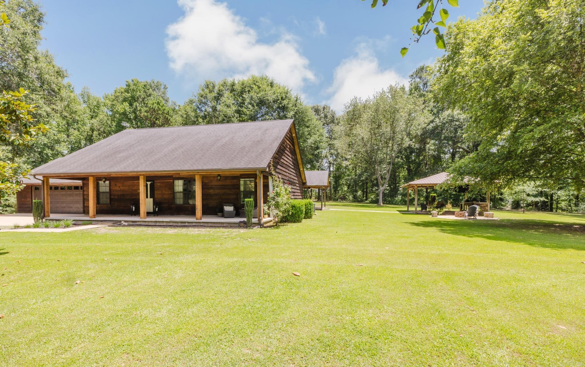 70 E Perry County Road