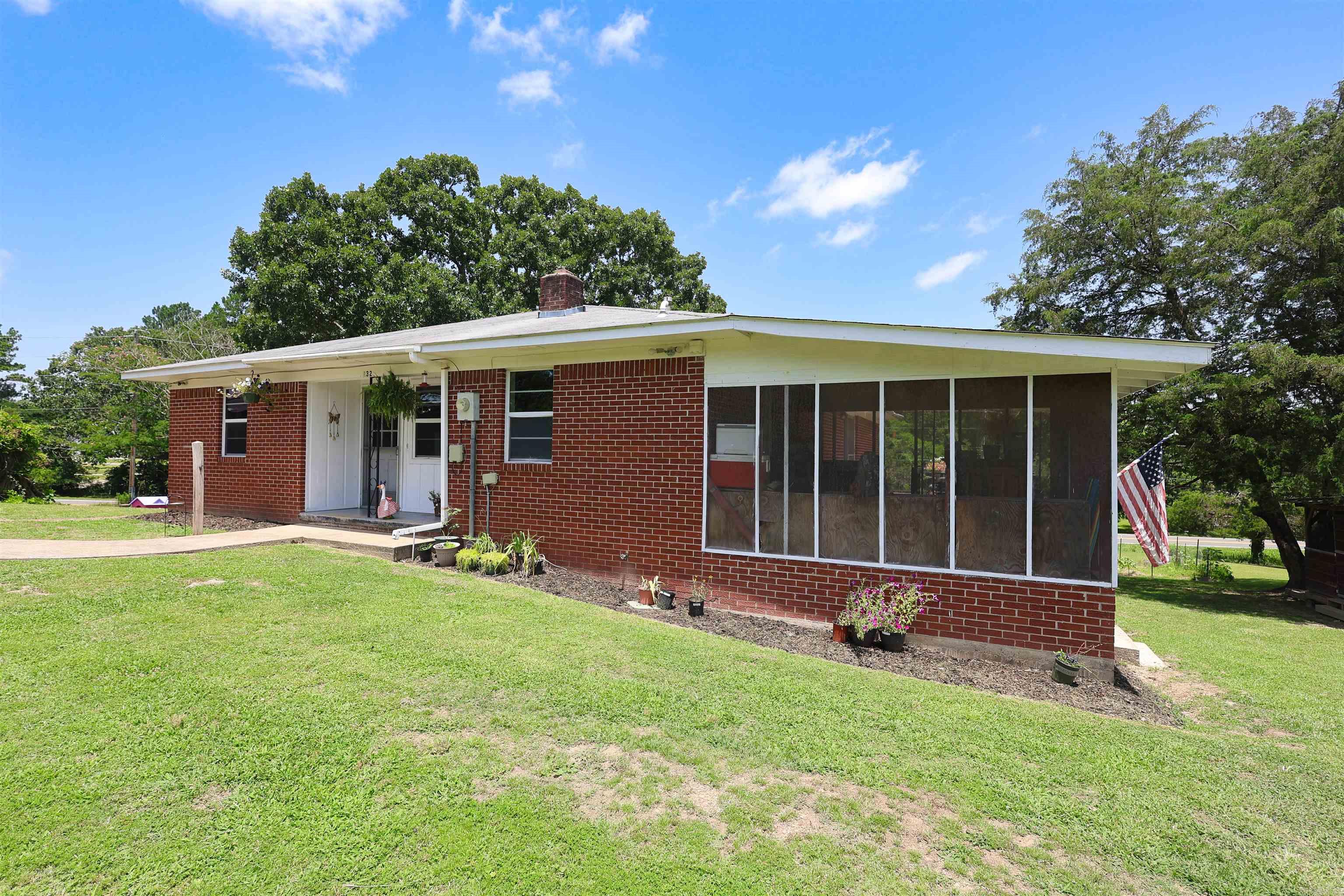 132 South Drive
