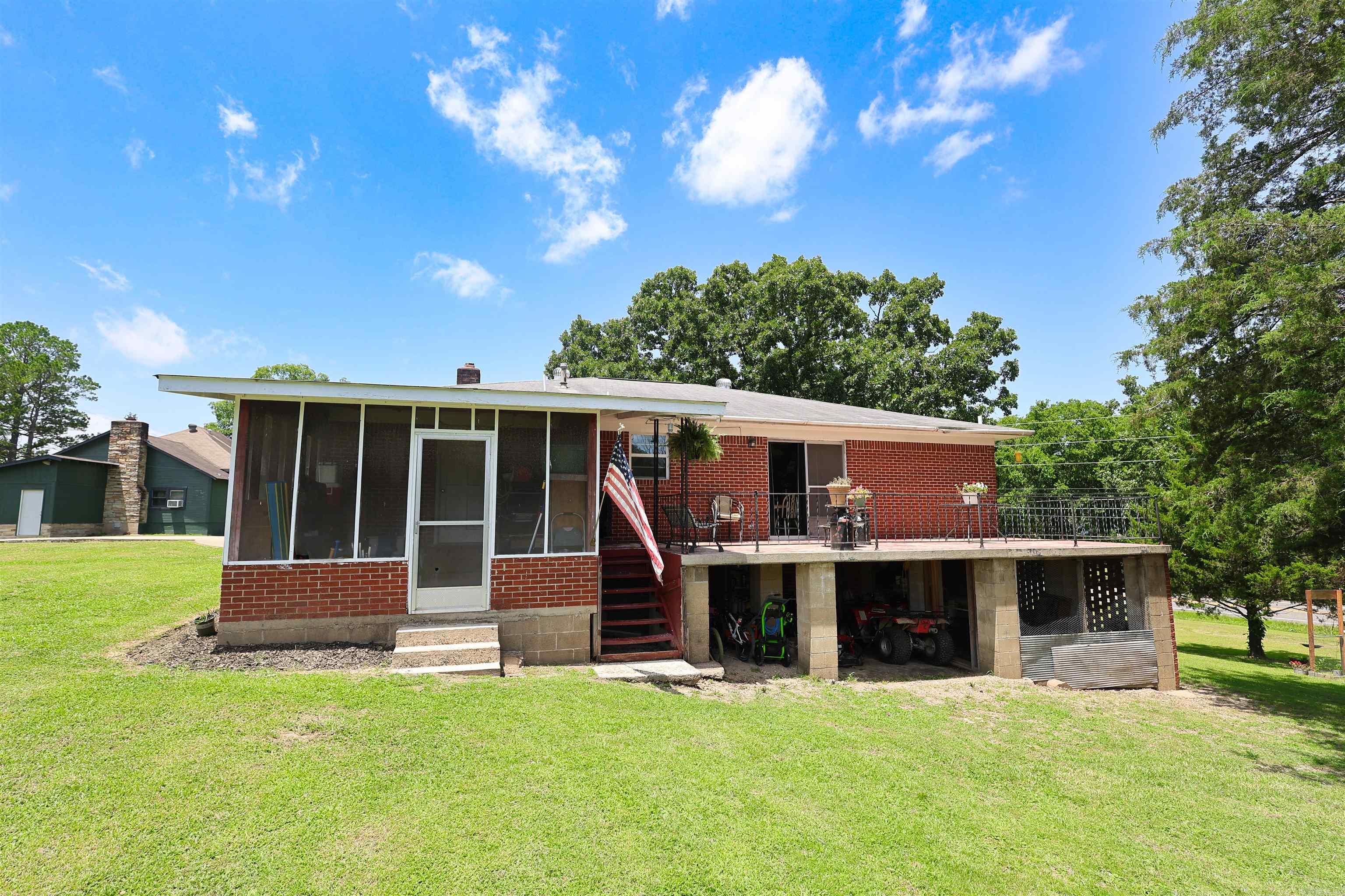 132 South Drive
