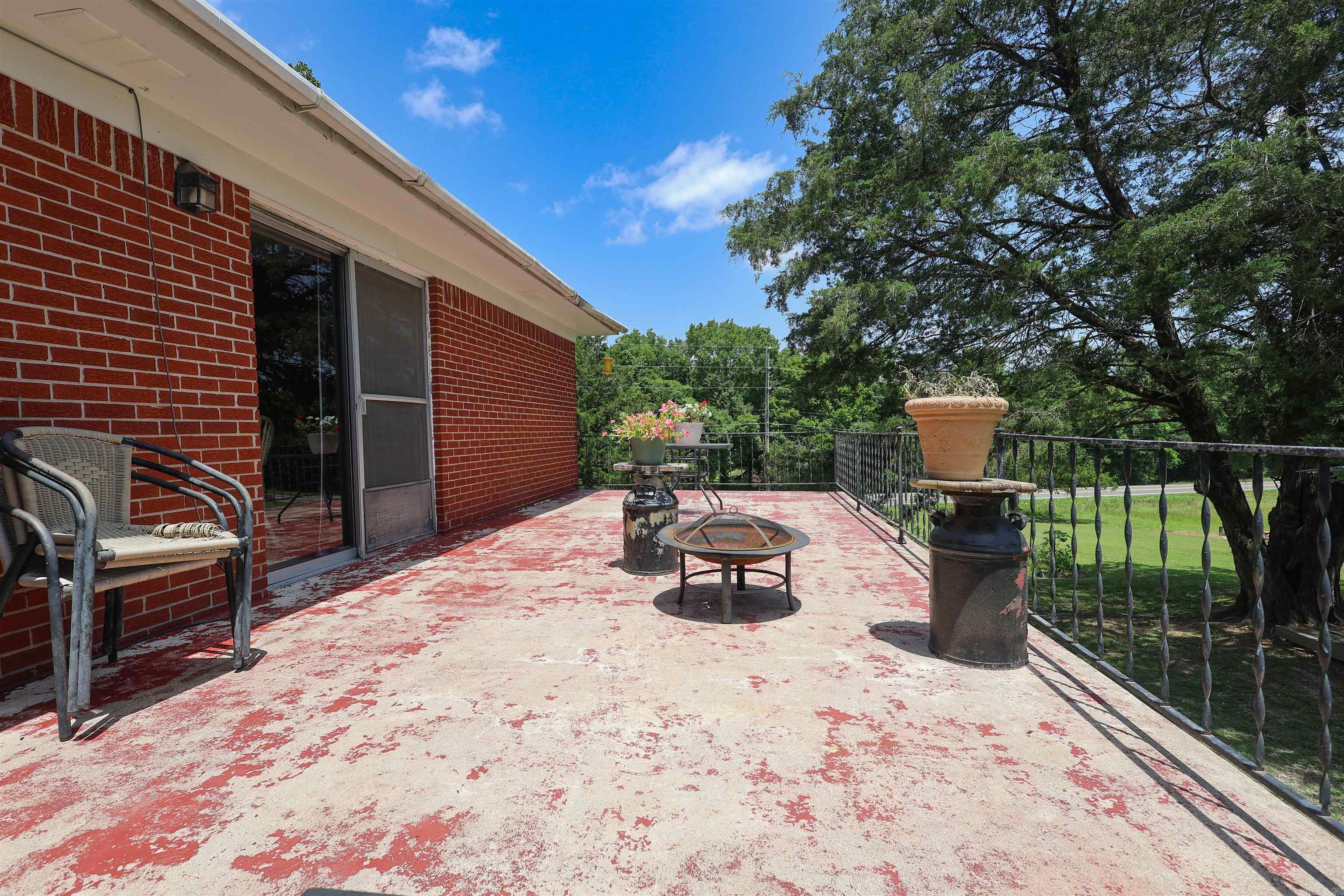 132 South Drive