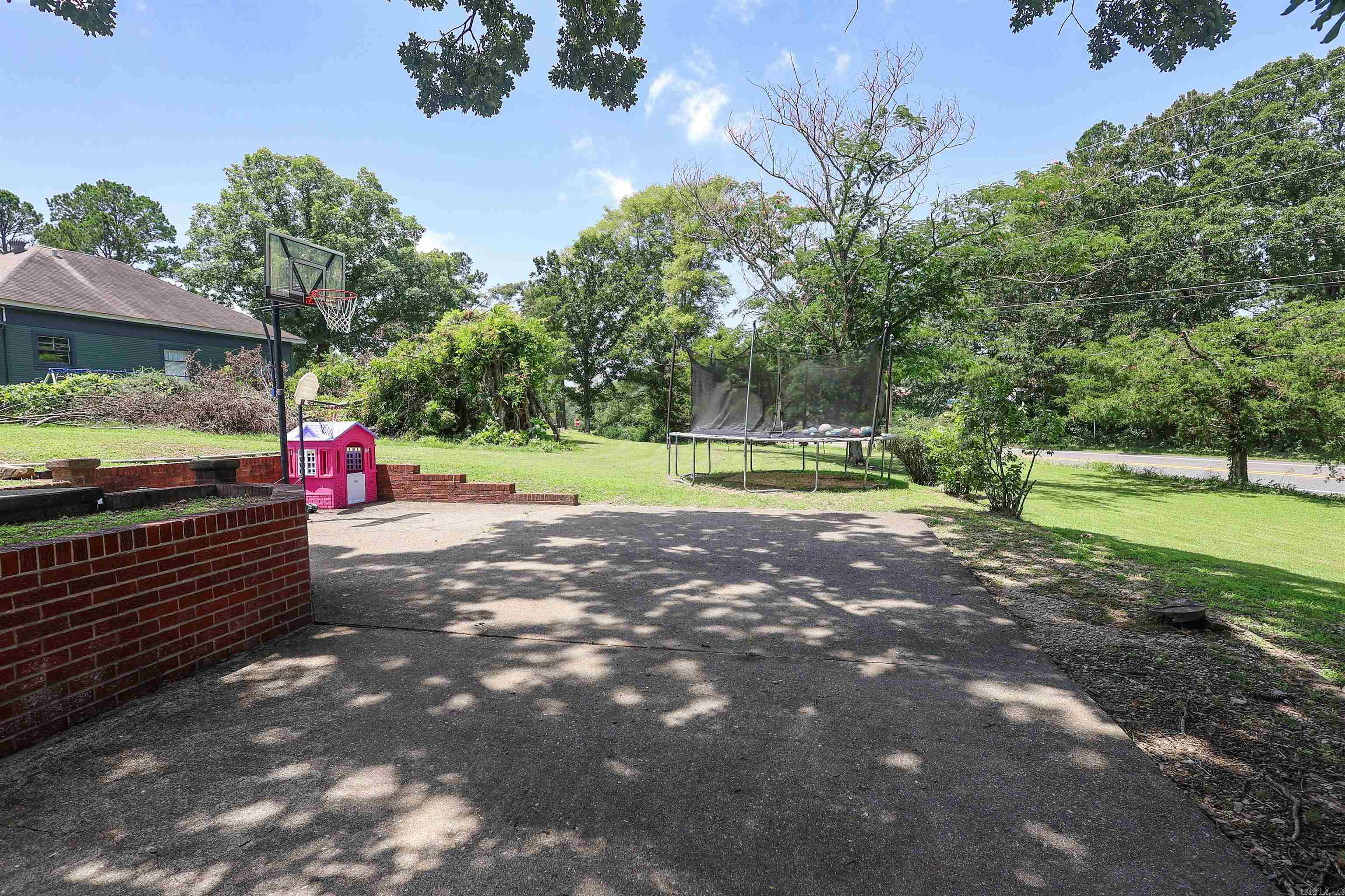 132 South Drive