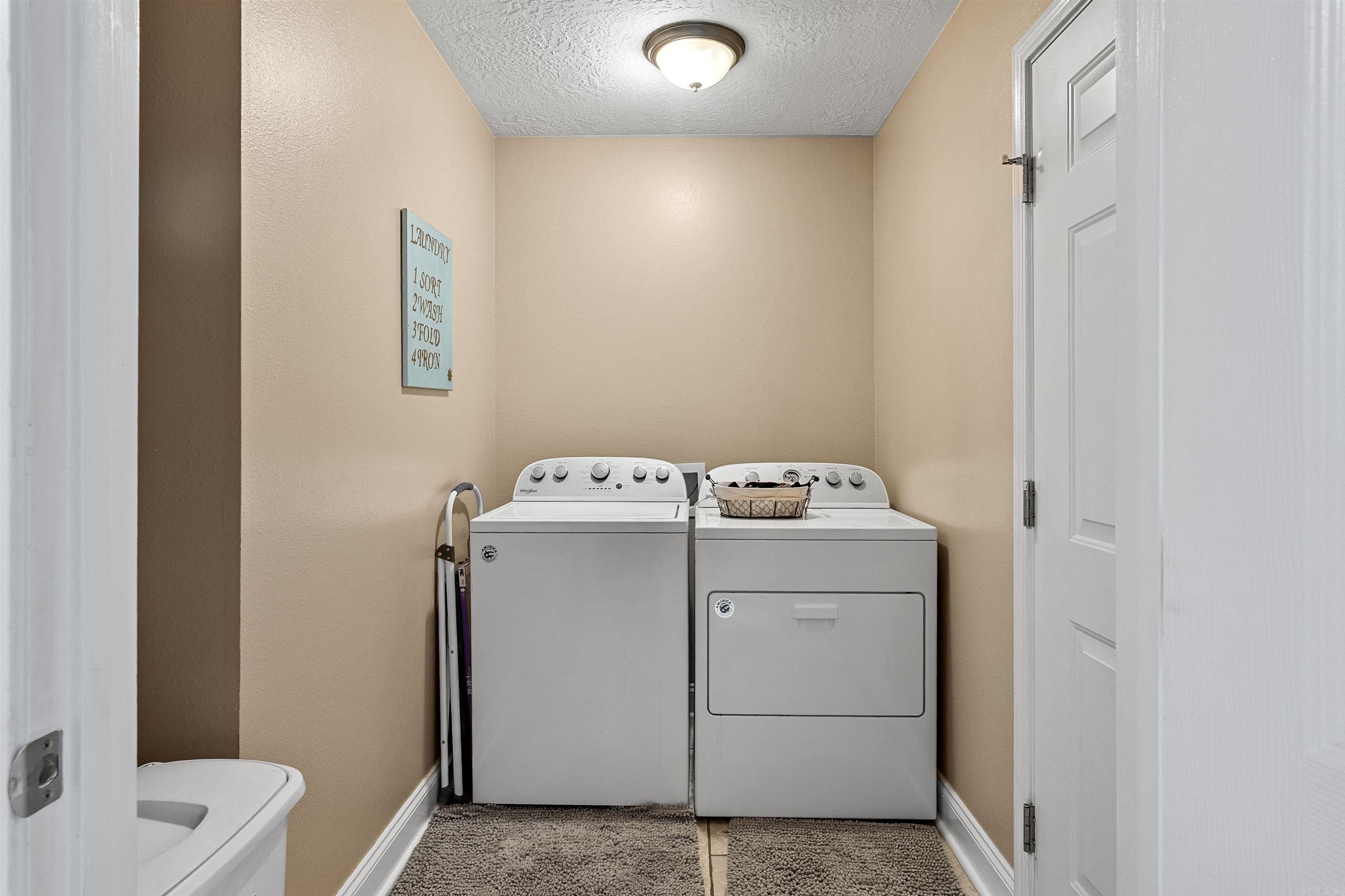 11 Royal Cir