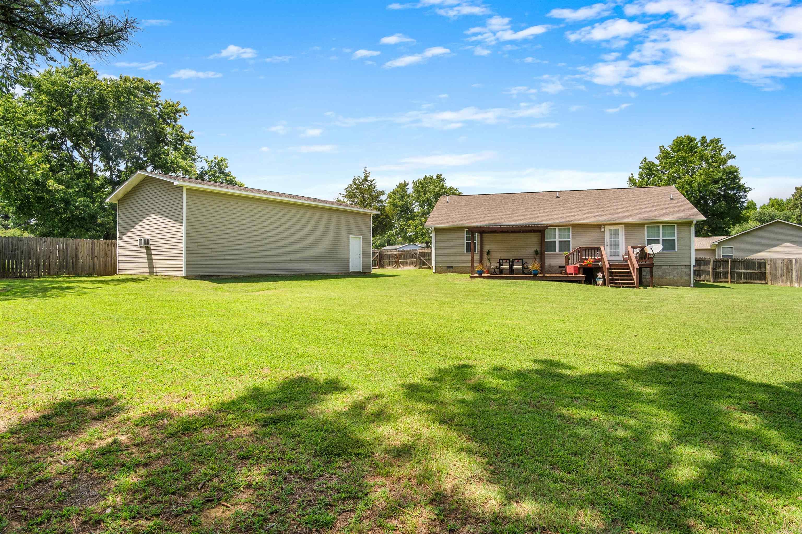 11 Royal Cir
